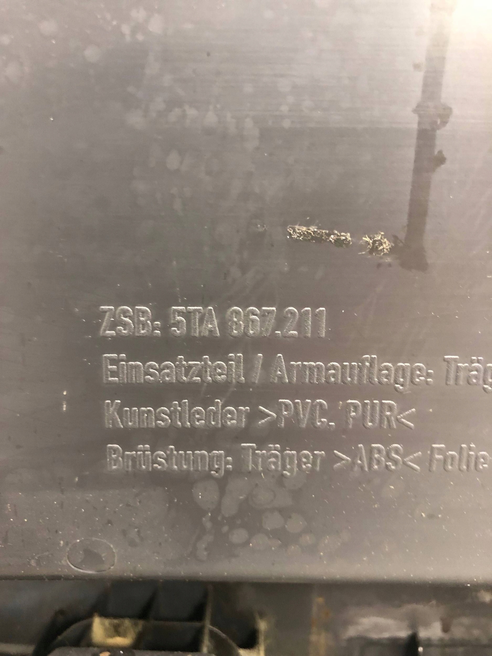 side door left rear part VW TOURAN III 5TA867211
