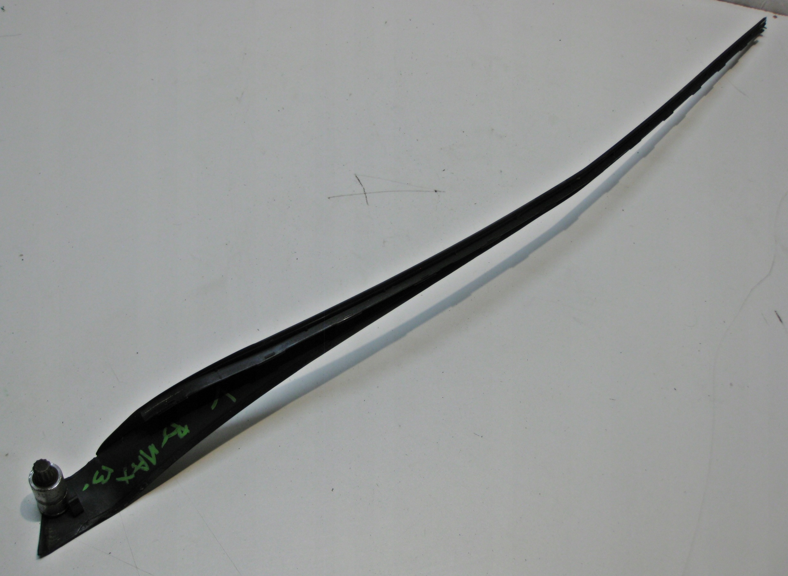 FORD B-MAX 13R 1.0EB moulding under the window left AV11-R03195-AC