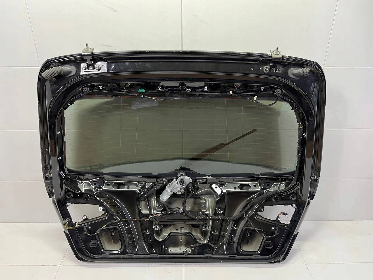 rear trunk door boot Audi A3 8V 2015