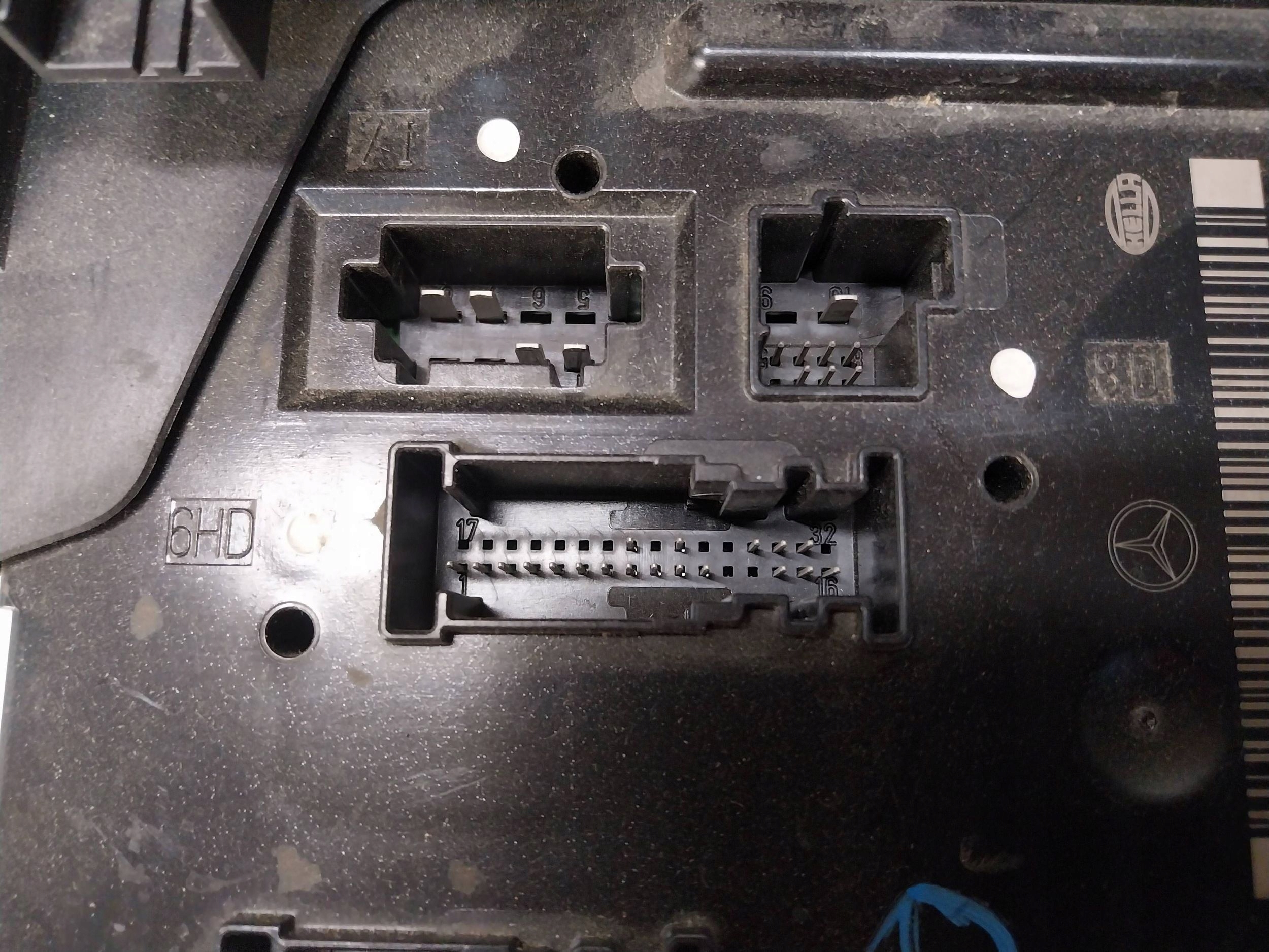 Unité commande confort SAM BSI Module fusibles MERCEDES W207 W212 W218
