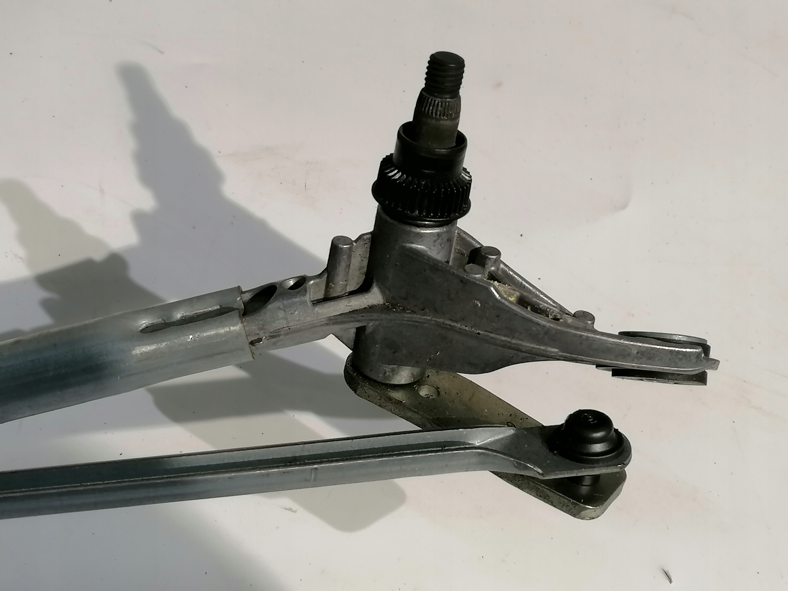 BMW 3 E90 Wischergestänge vorne