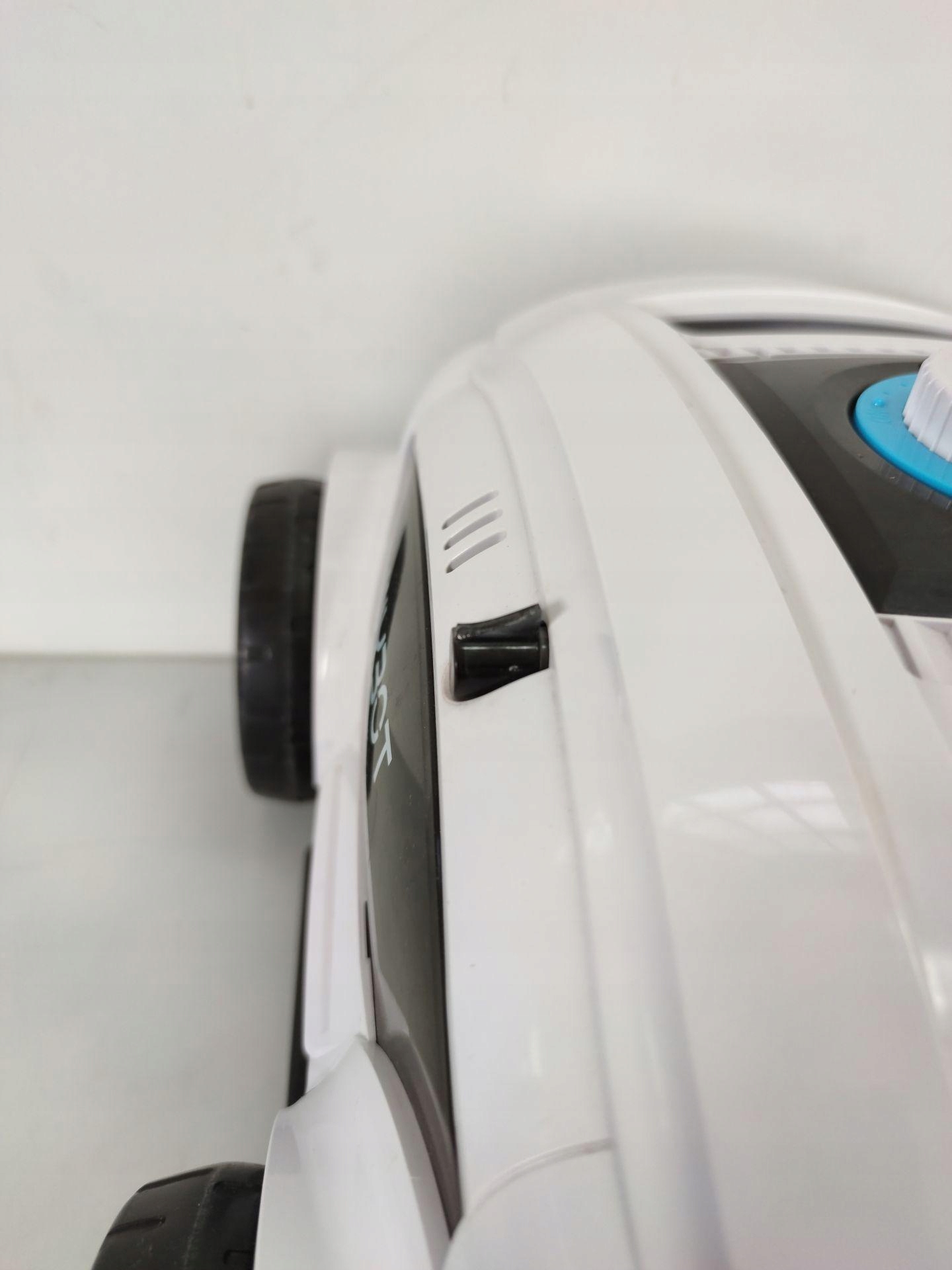 WYBOT ROBOT BASENOWY ODKURZACZ 130MIN 100M2 Model Osprey 300II