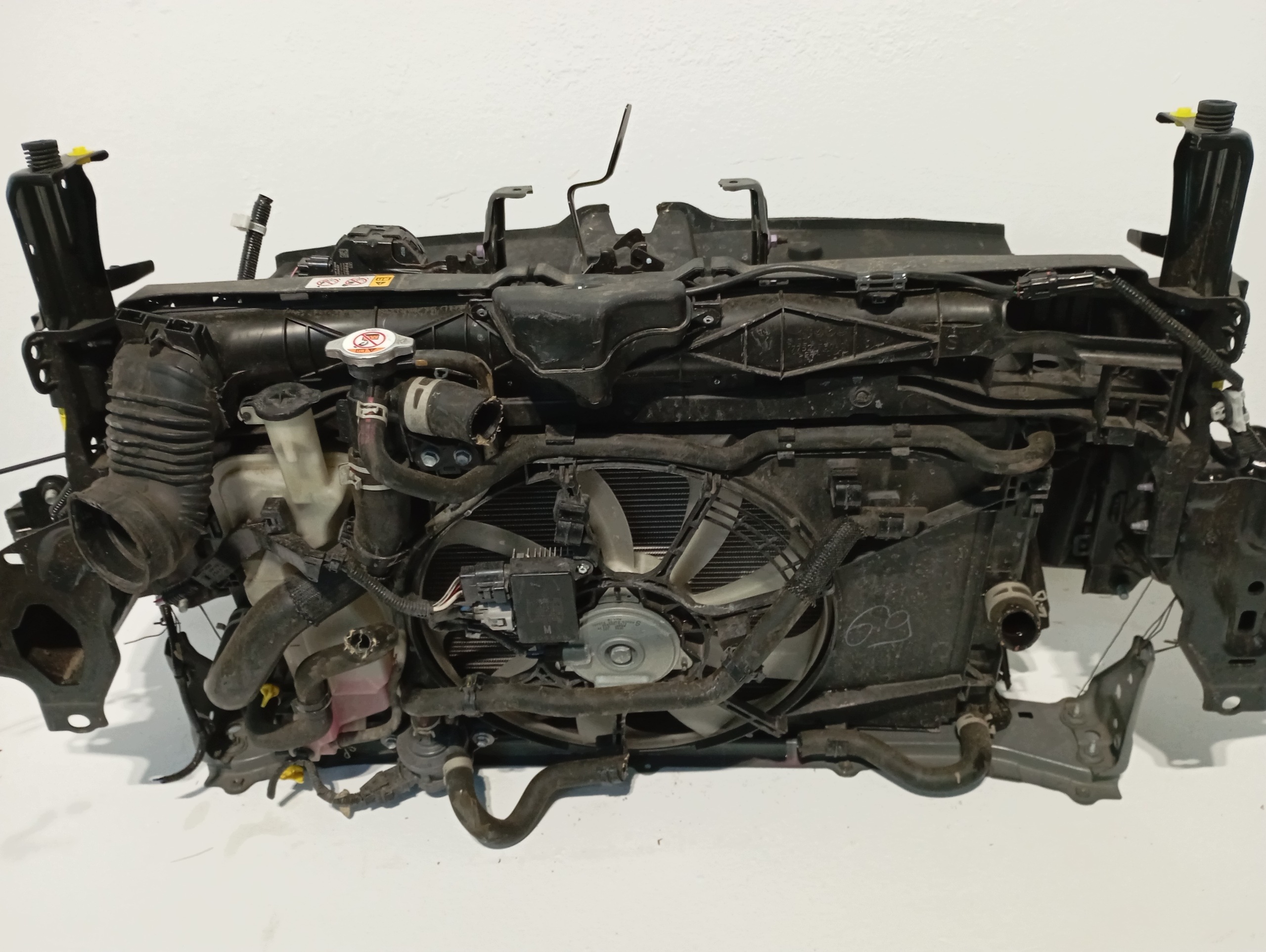 support panel for radiators radiator TOYOTA YARIS CROSS 1,5 HYB
