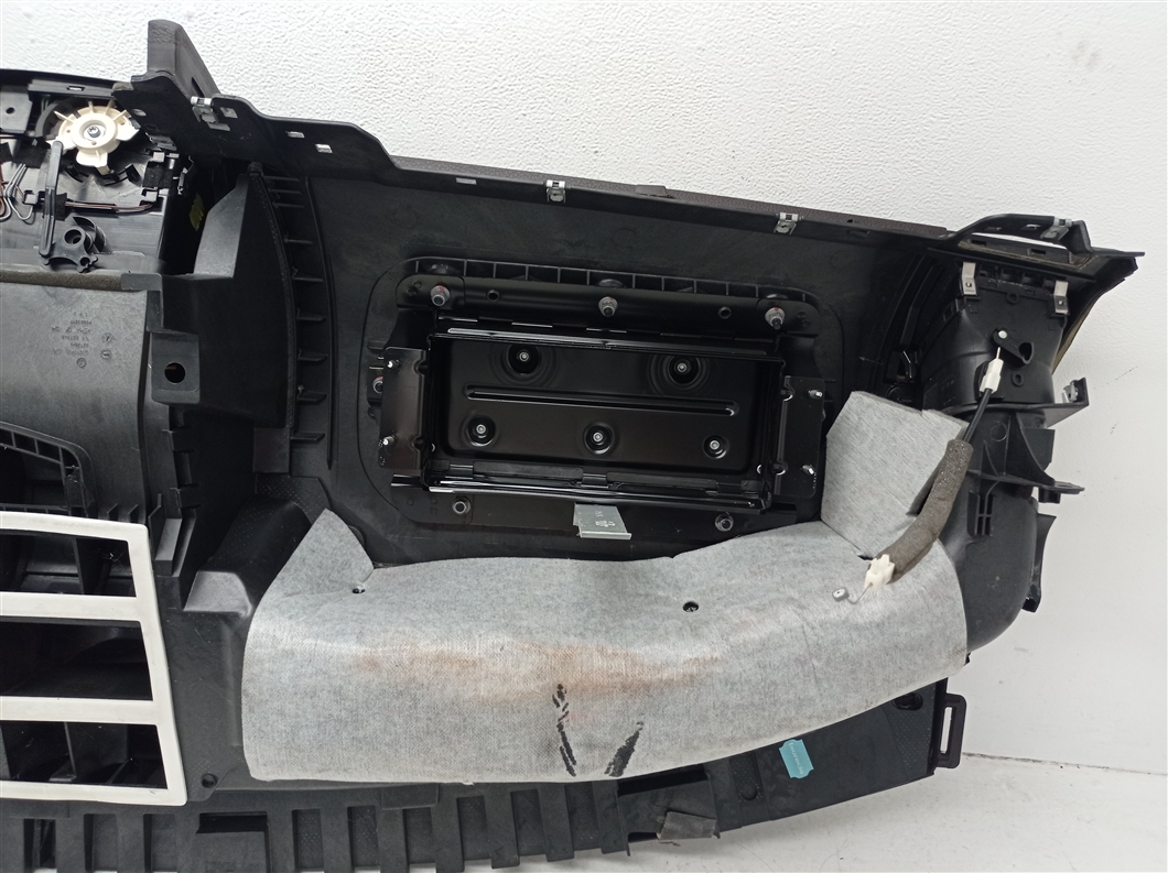торпеда консоль бардачок vw TOUAREG 7L