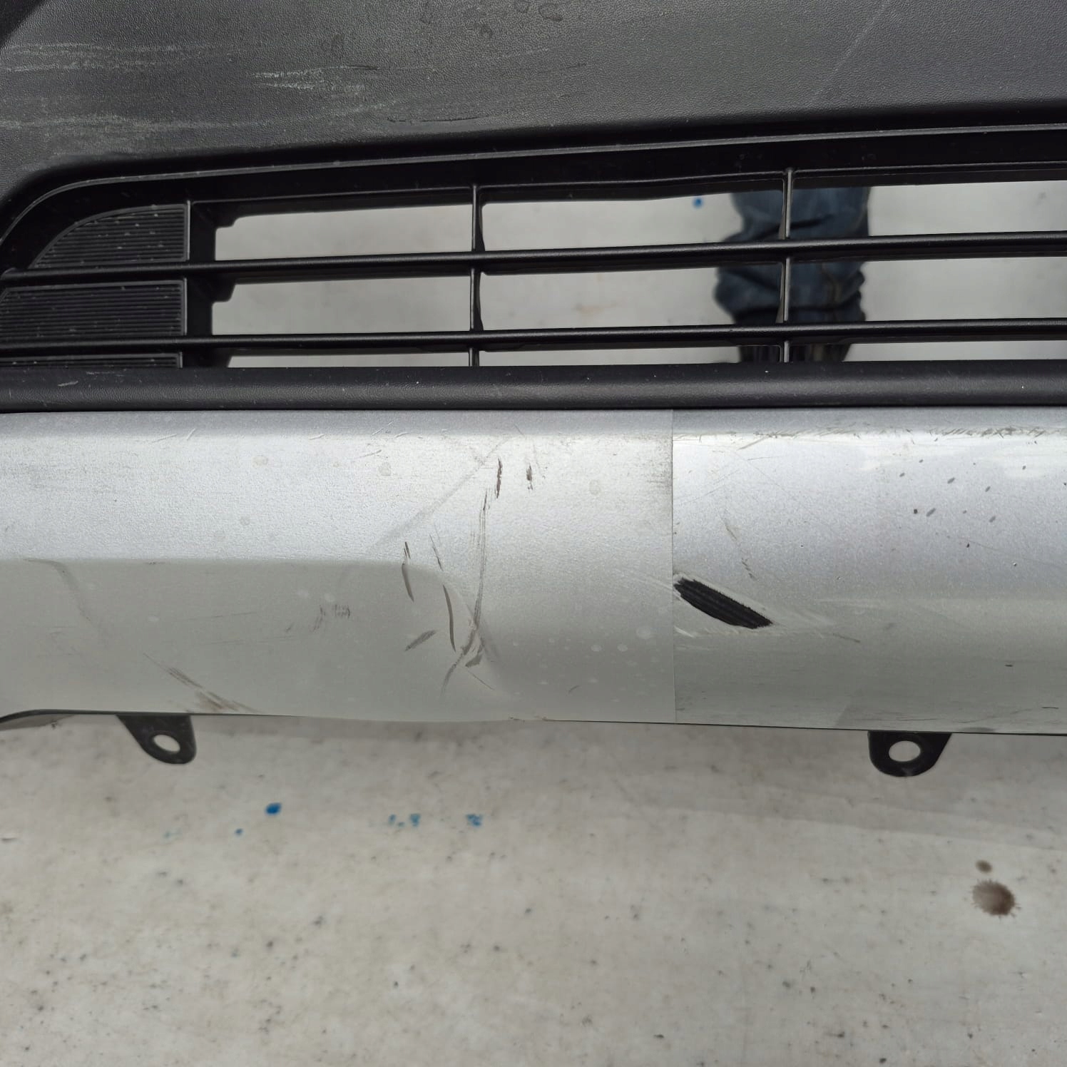 TOYOTA RAV4 V 5 19-> bumper front front PDC