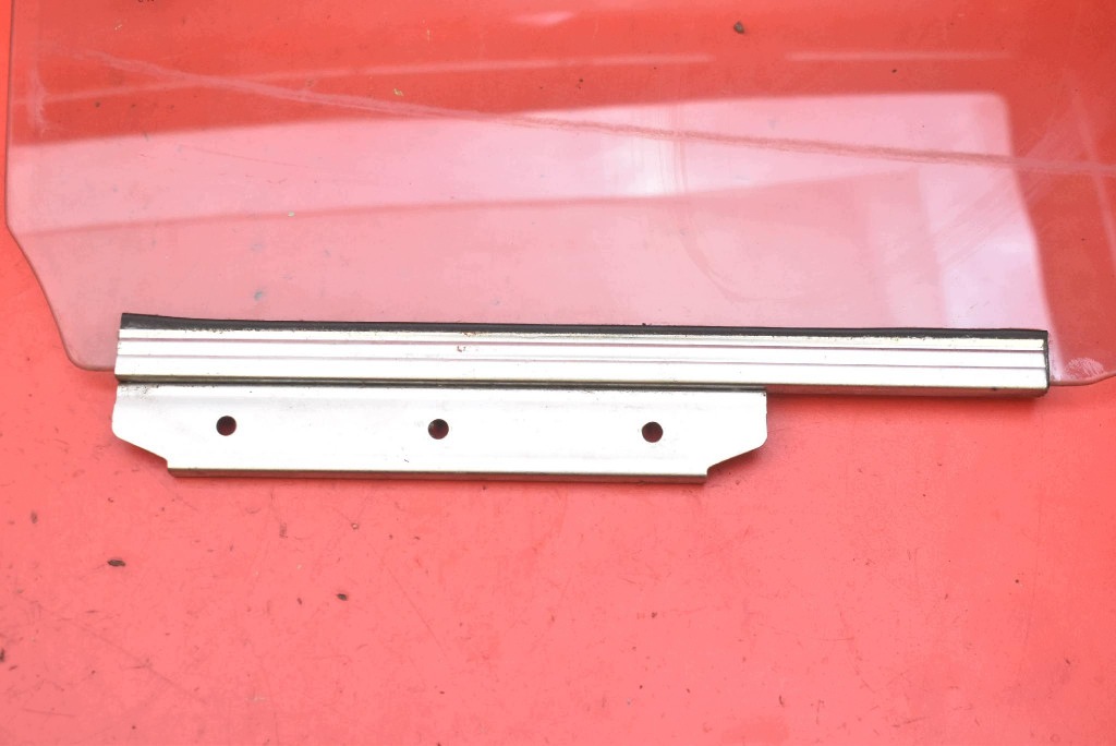 window side right rear part rear TOYOTA C-HR 1 and 16-20