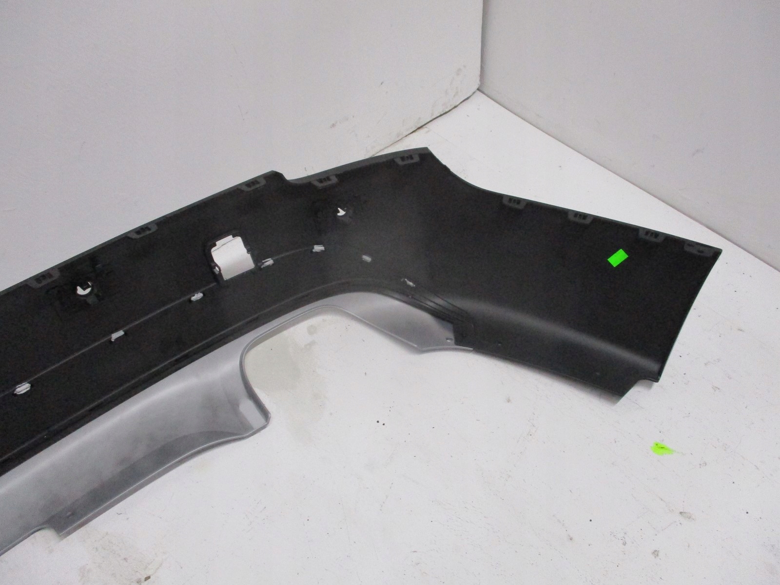 dopuna branika BMW X1 E84 ispod PDC X-LINE 51122993570