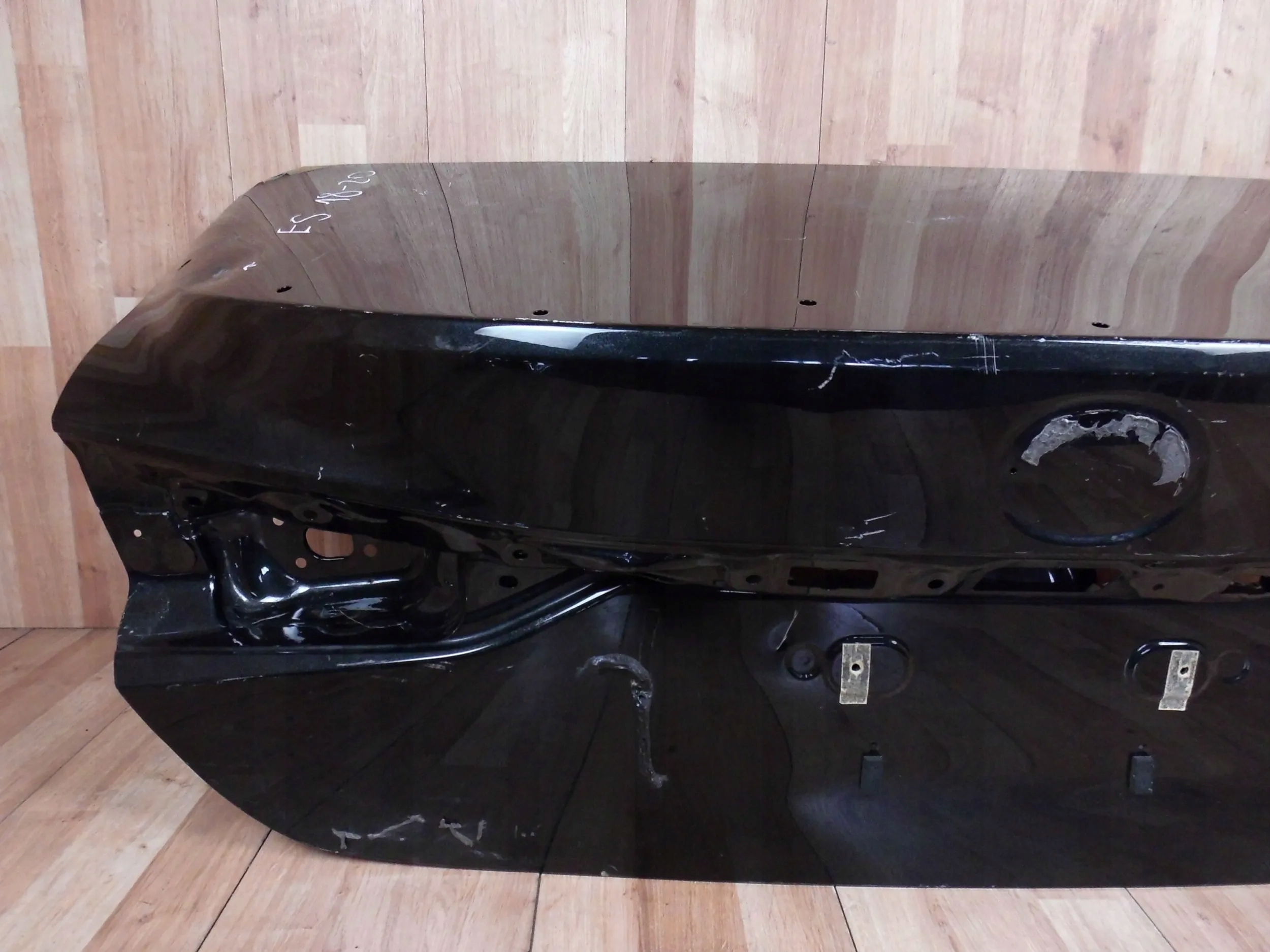 Lexus ES 2018+ 300H 250 350 boot doors rear part