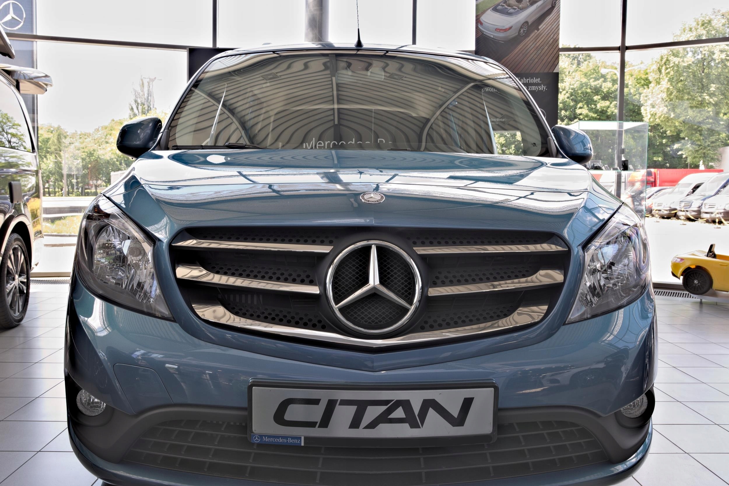 Nakładki na grill Mercedes CITAN 2012- Producent części Croni