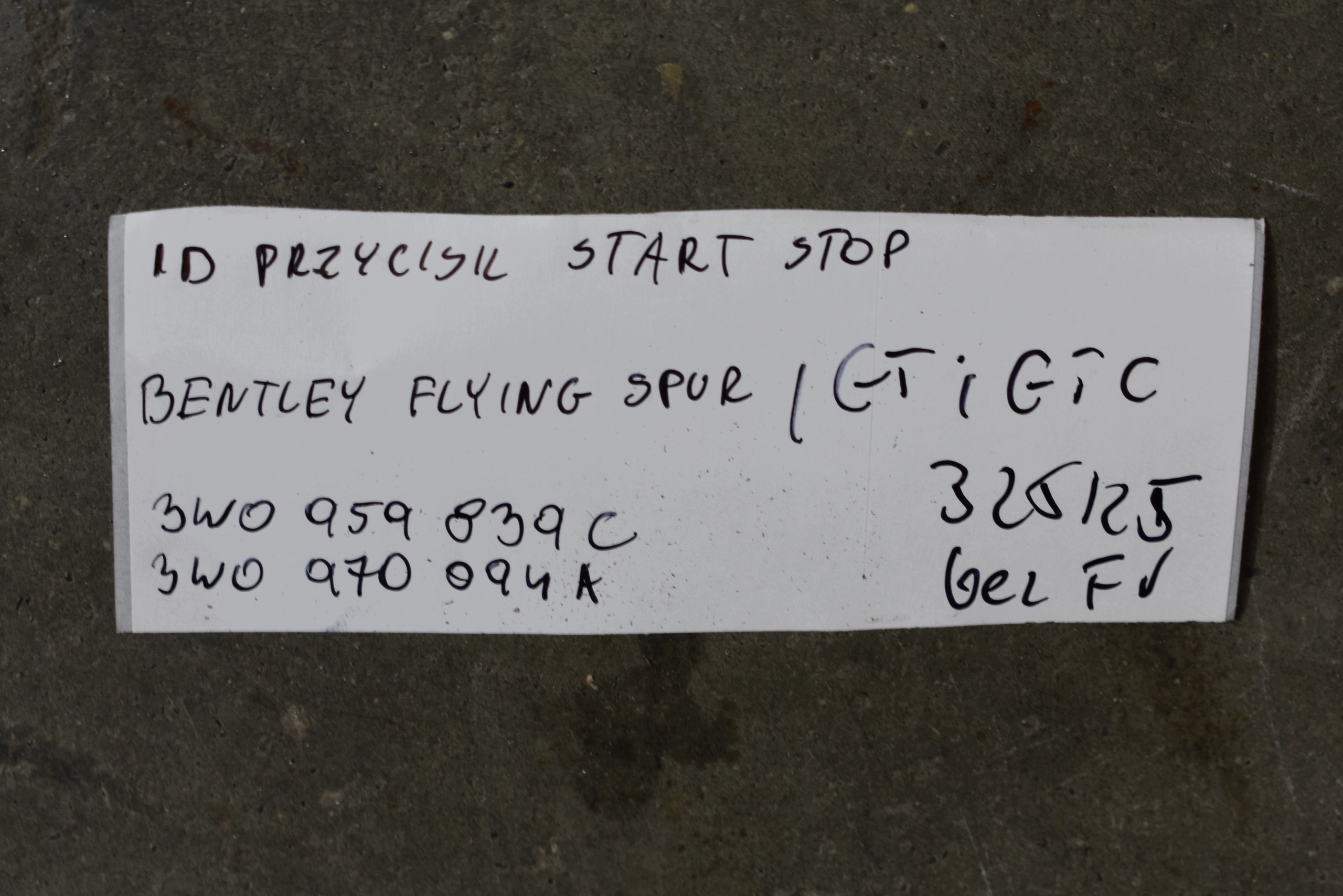 IDEALNY button START STOP BENTLEY FLYING SPUR GT GTC 1