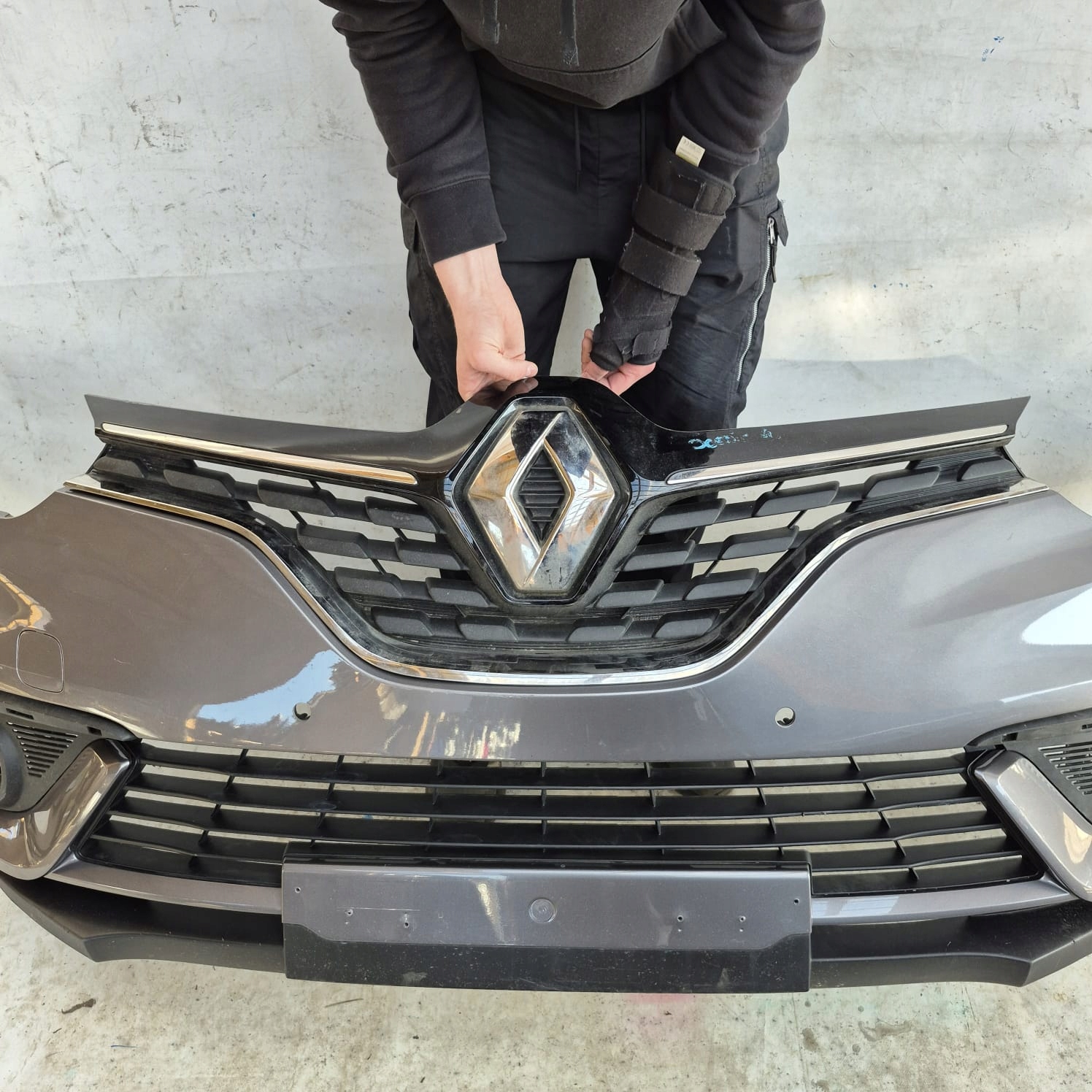 RENAULT SCENIC IV 4 16-20 bumper front front PDC