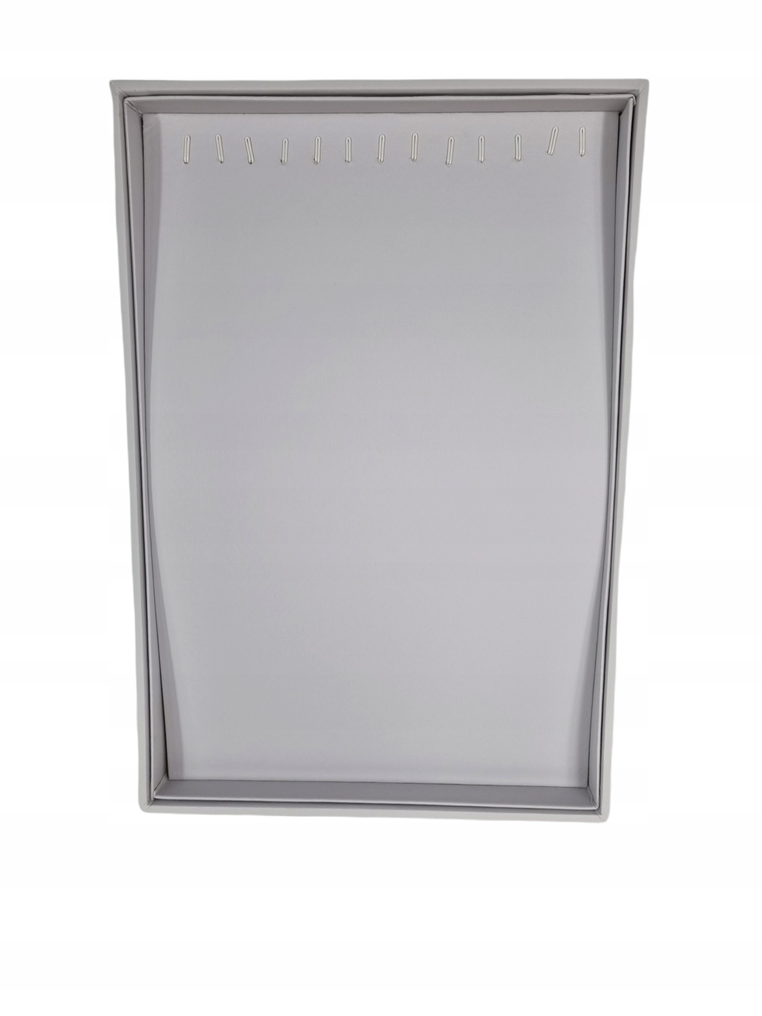 ELEGANCKA KUWETA, TACKA NA ŁAŃCUSZKI