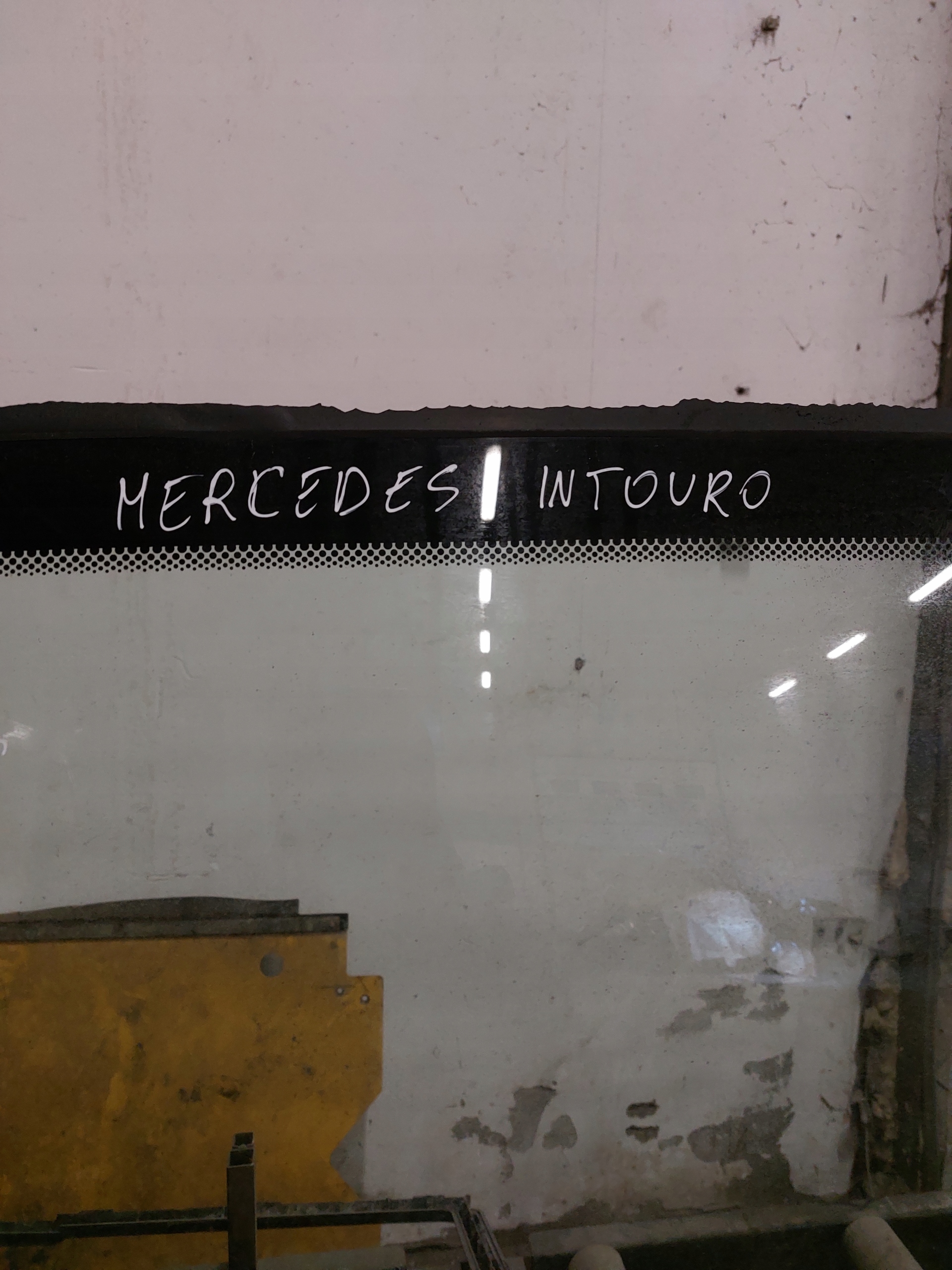 window iron MERCEDES-BENZ O560 INTOURO