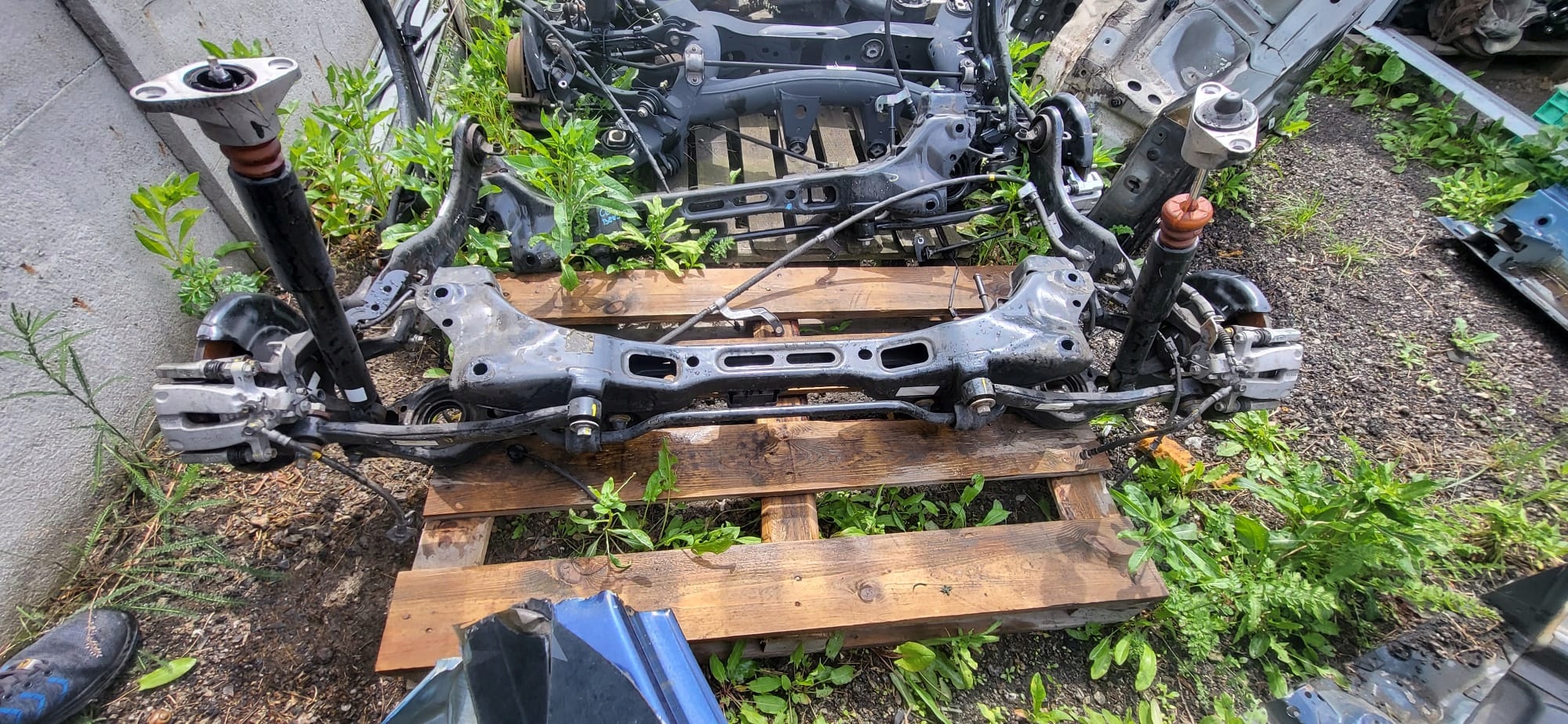 OŚ TYŁ TYLNA BELKA KIA CEED II 2 Producent części Kia OE