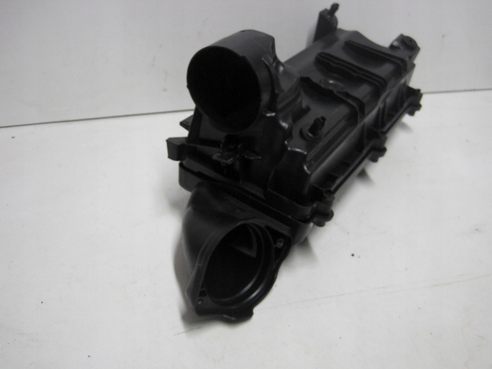 Gehäuse filter luft PEUGEOT CITROEN 1,6THP 9805379480