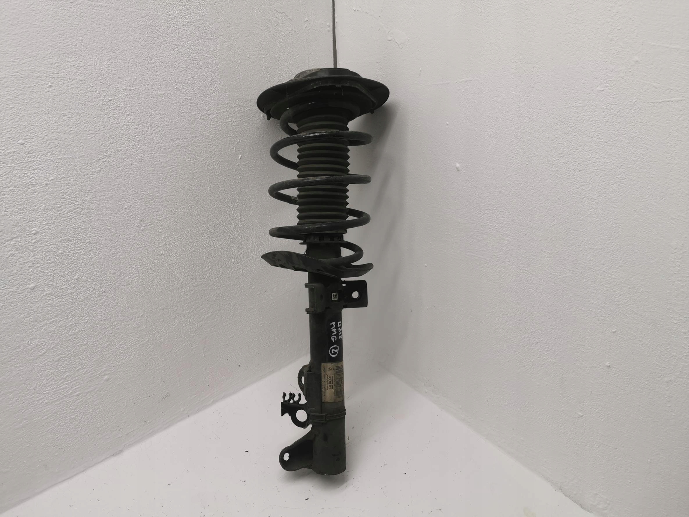 shock absorber left right MERCEDES E-KLASA W212 09-16