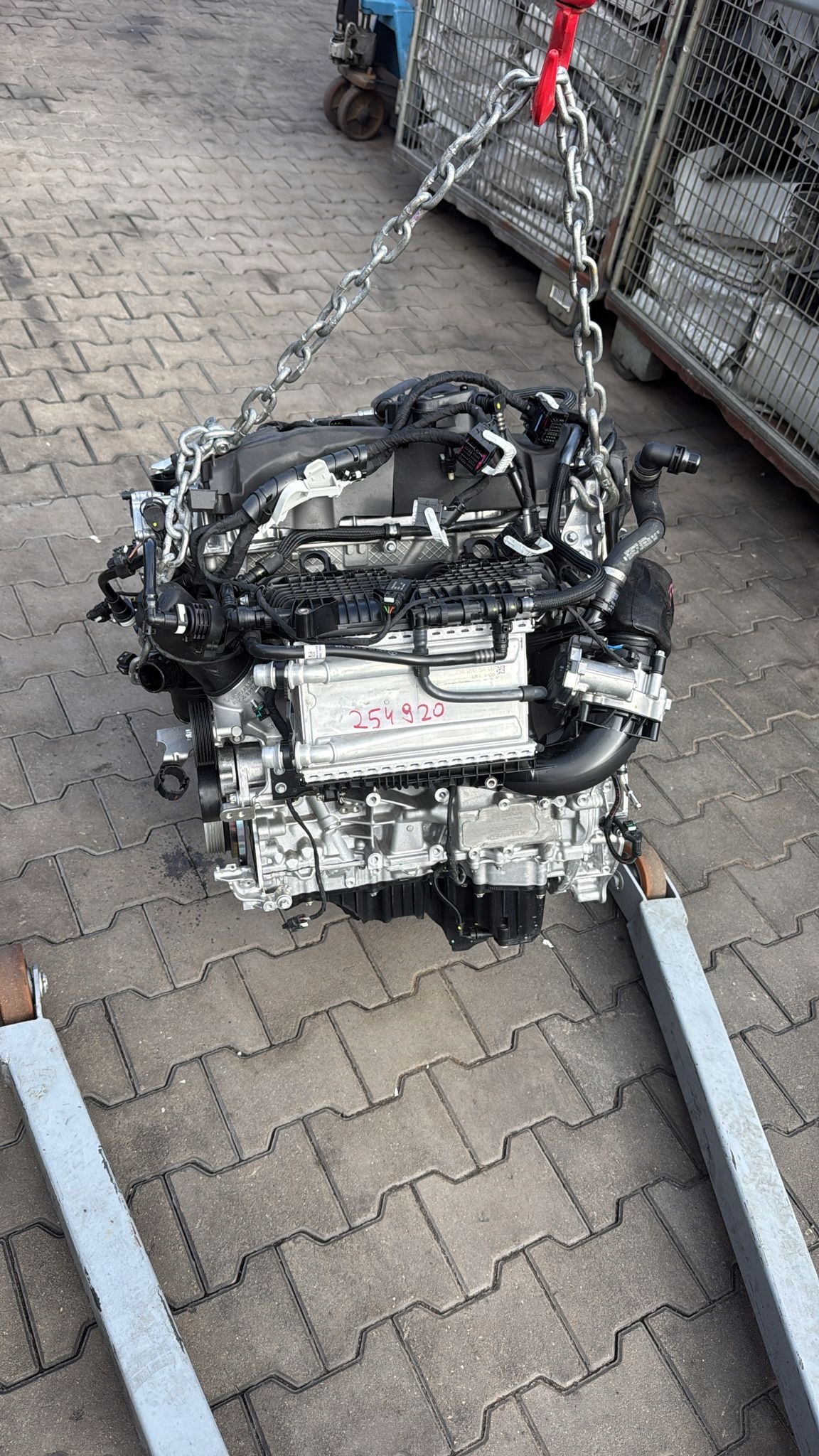 engine complete MERCEDES 254920 5TYS KM