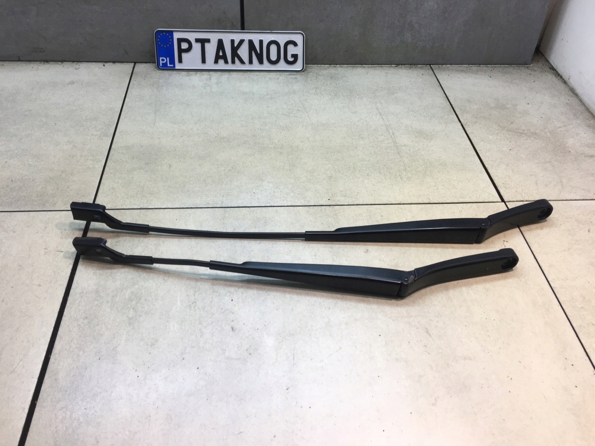 kar ablaktörlők eleje PASSAT B6 3C1955410B 3C1955409C