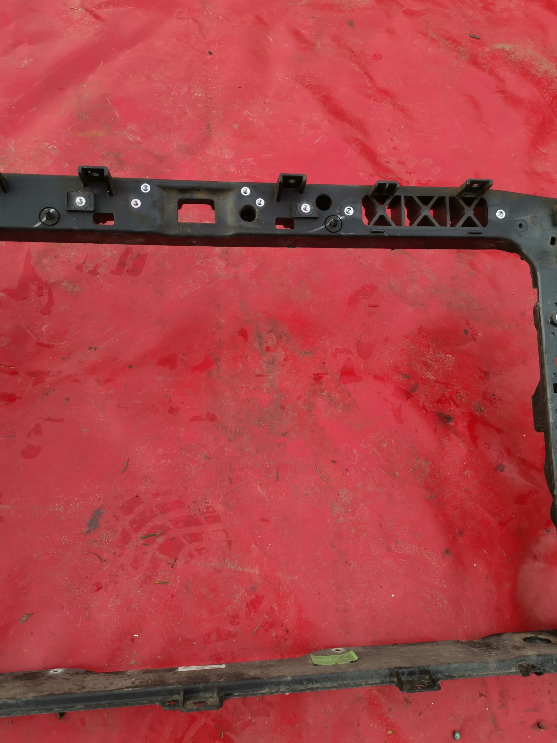 HYUNDAI I30 III 3 support panel for radiators 64101G4000