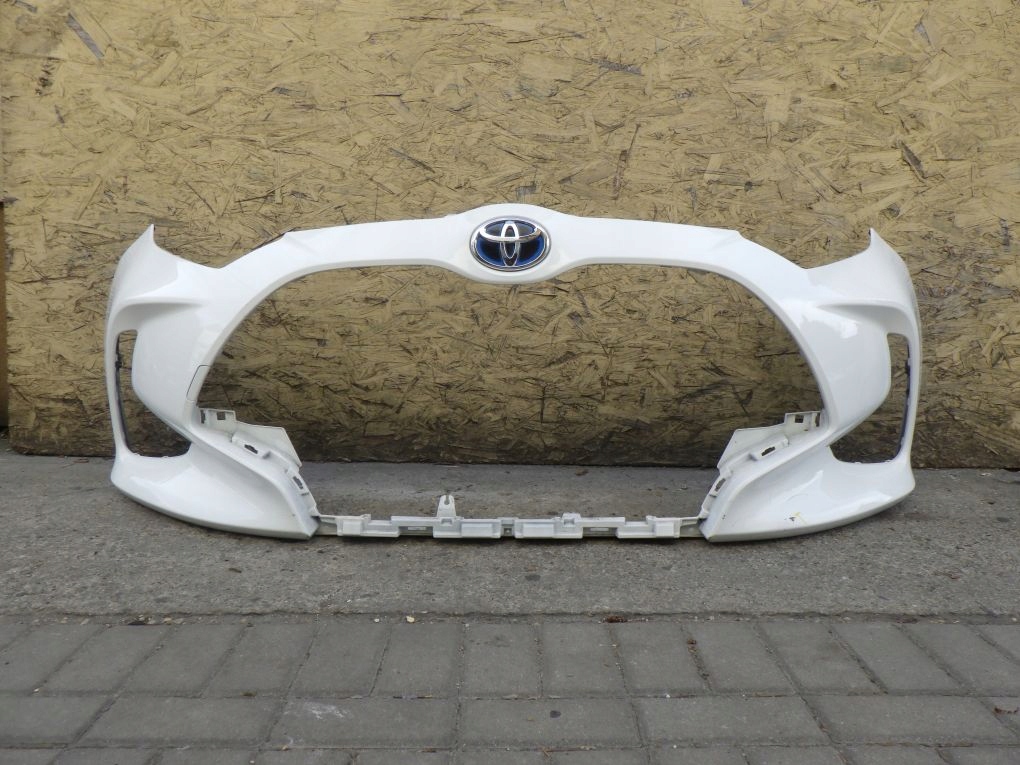 TOYOTA YARIS 4 IV P21 2020- front bumper