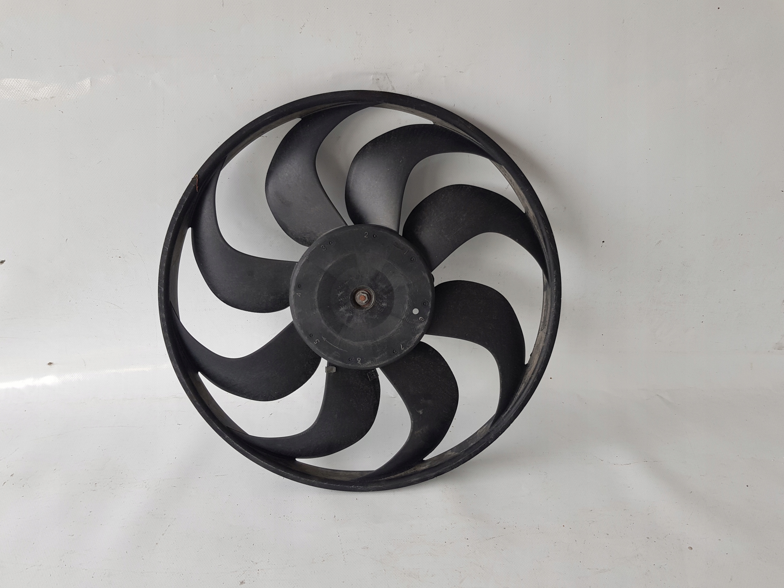 ventilátor chladiče RENAULT CLIO IV LIFT 5YY0584