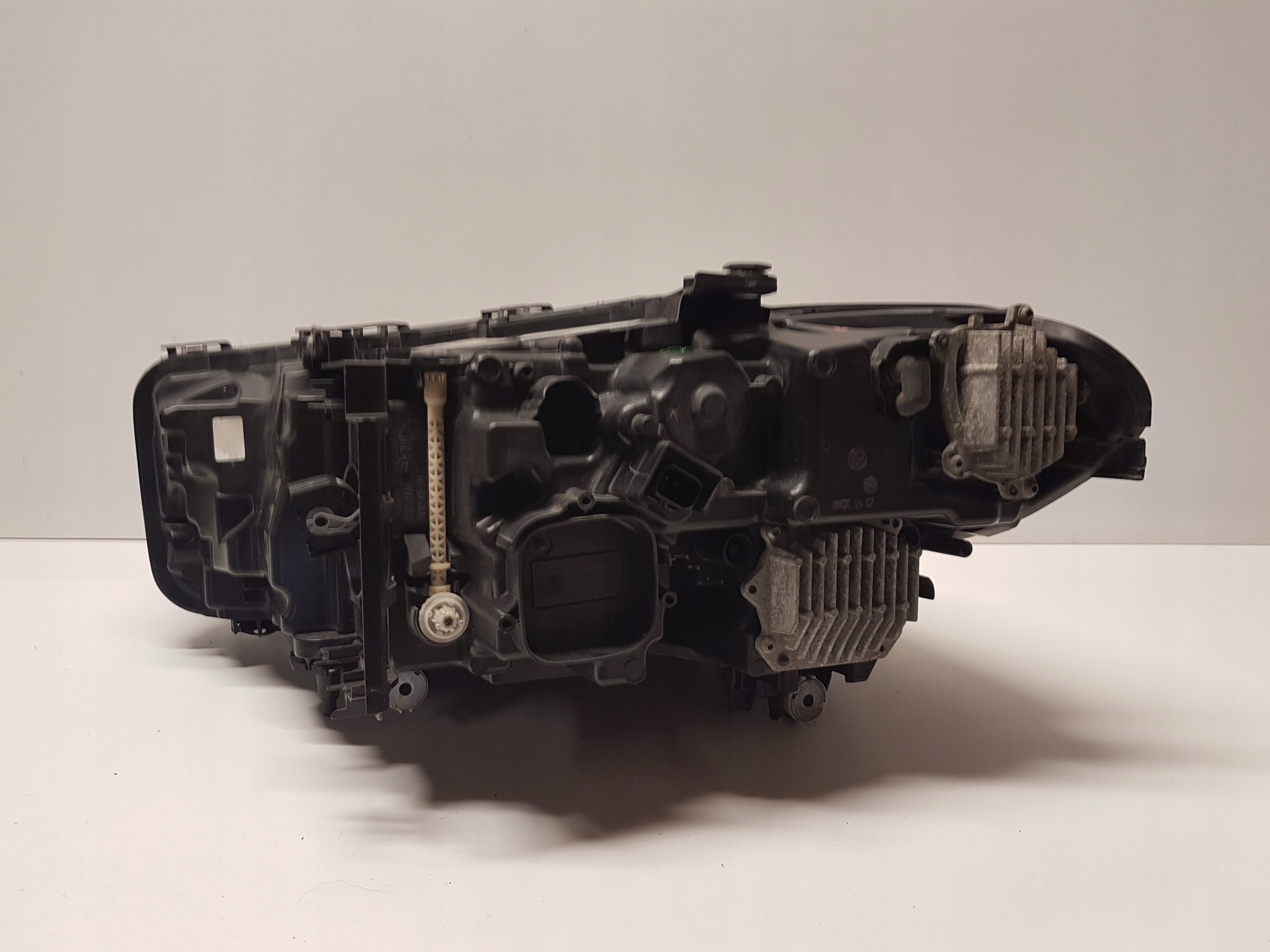 light front right BMW G30 G31 LCI LASER 9850588
