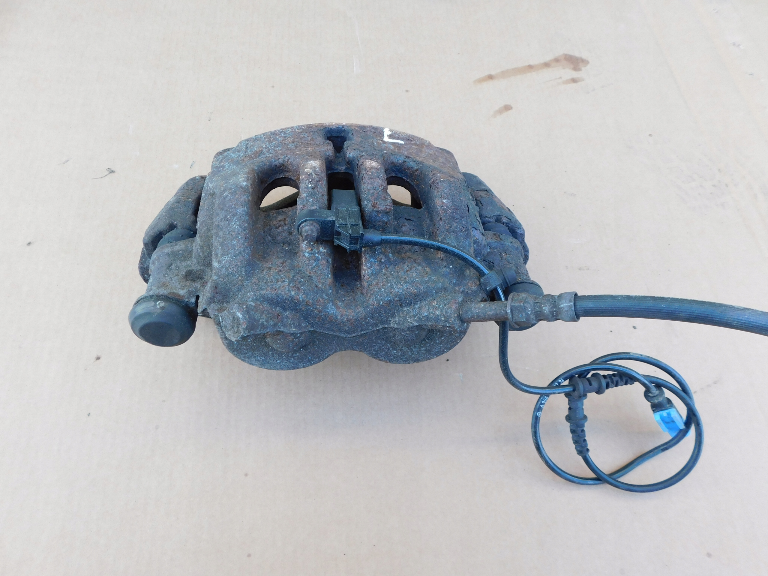 caliper brake jarzmo front blizniak Sprinter 906 VW Crafter OEM left ORG