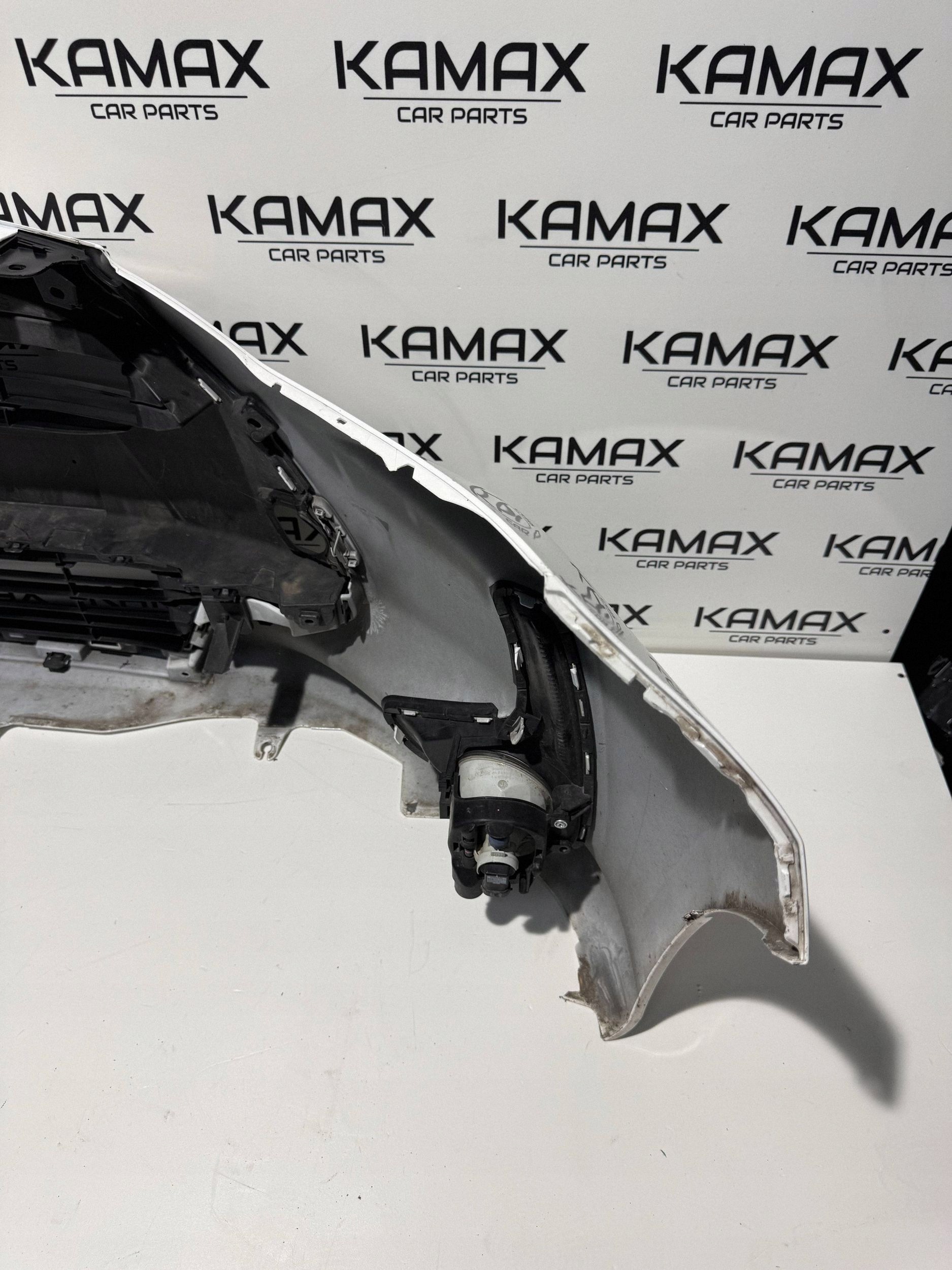 front bumper TOYOTA YARIS IV 20- original 52119-0DA00