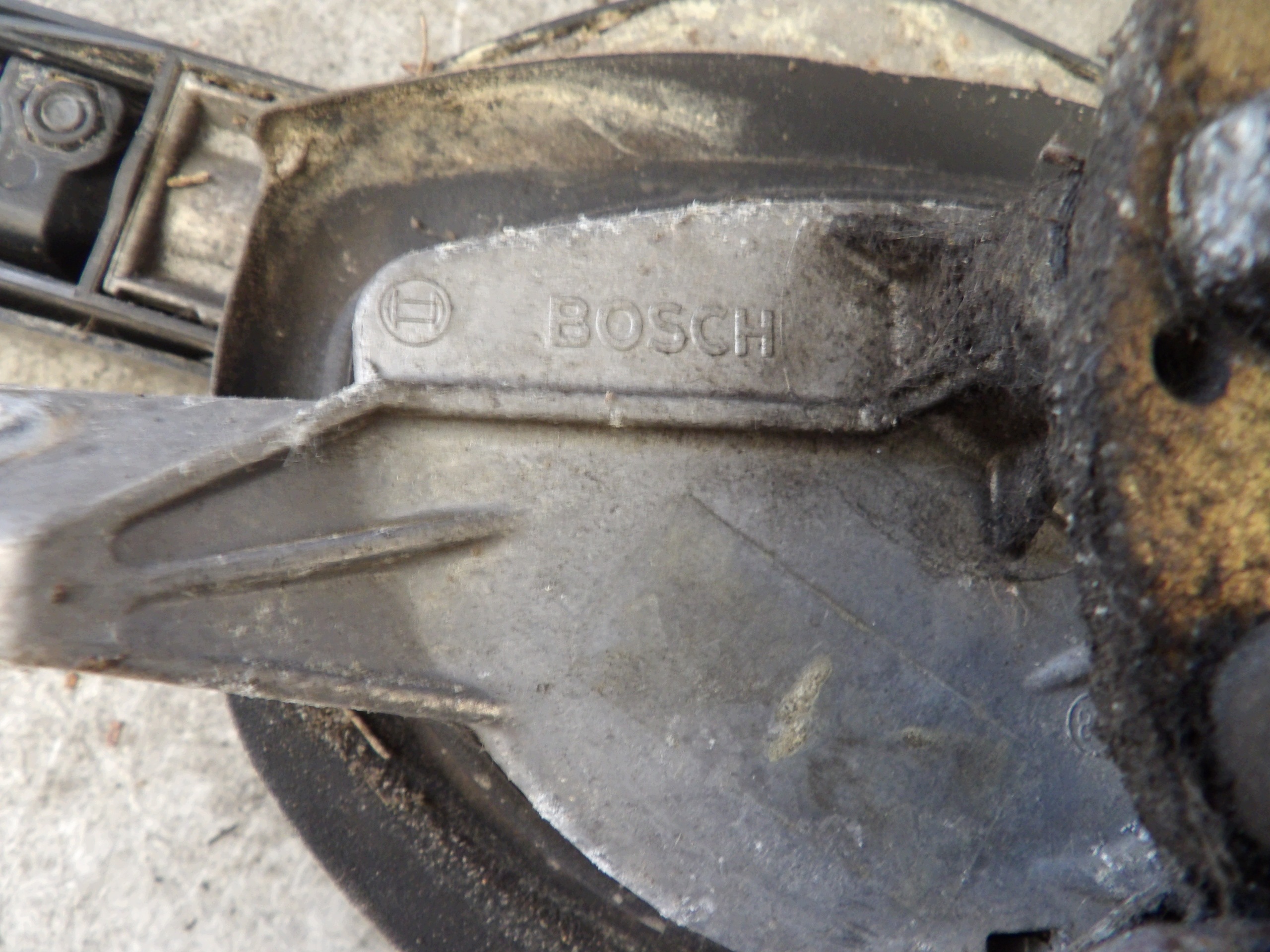 Daewoo Chairman Mercedes wiper mechanism front