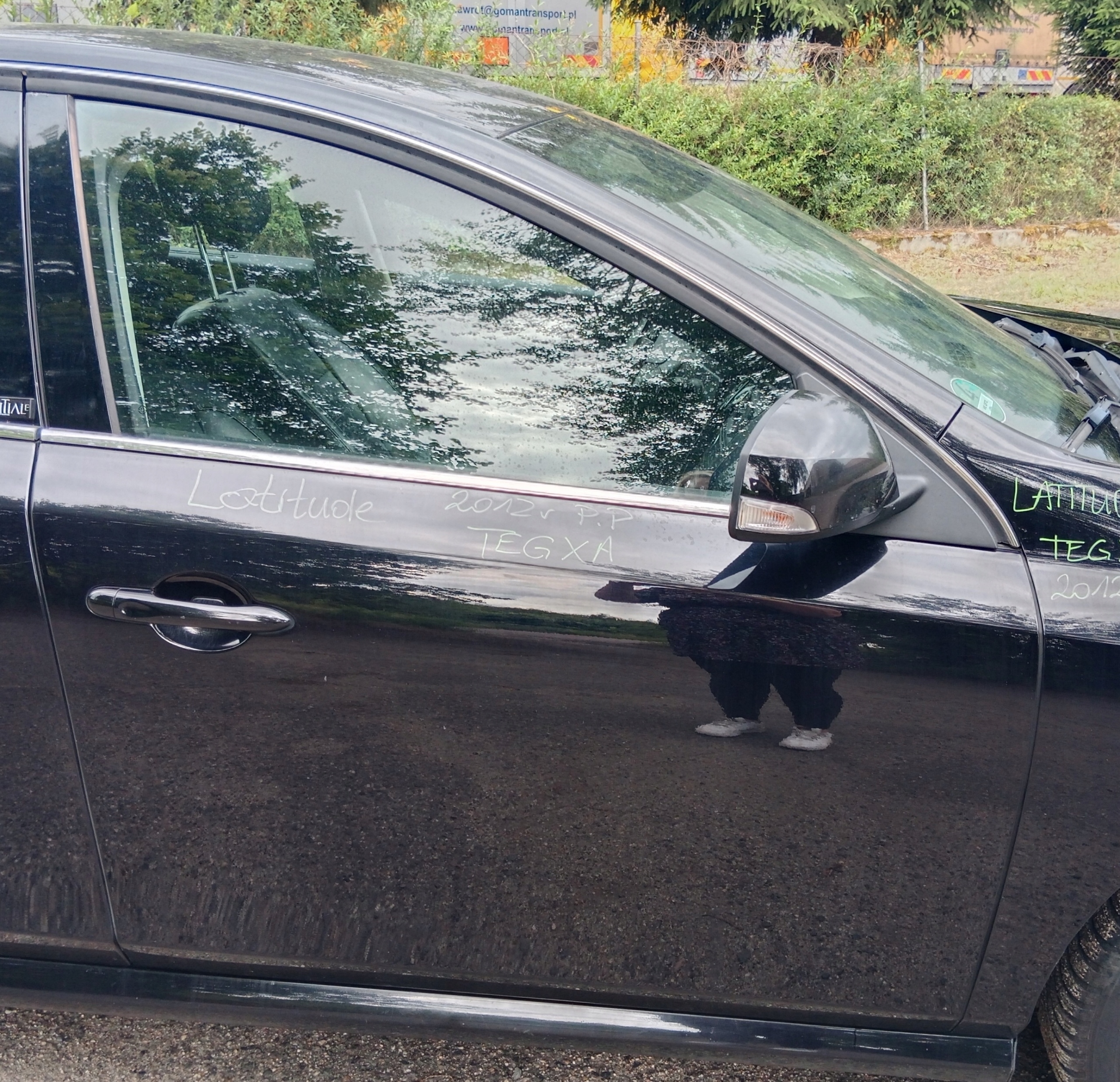 RENAULT LATITUDE 12R door right front TEGXA