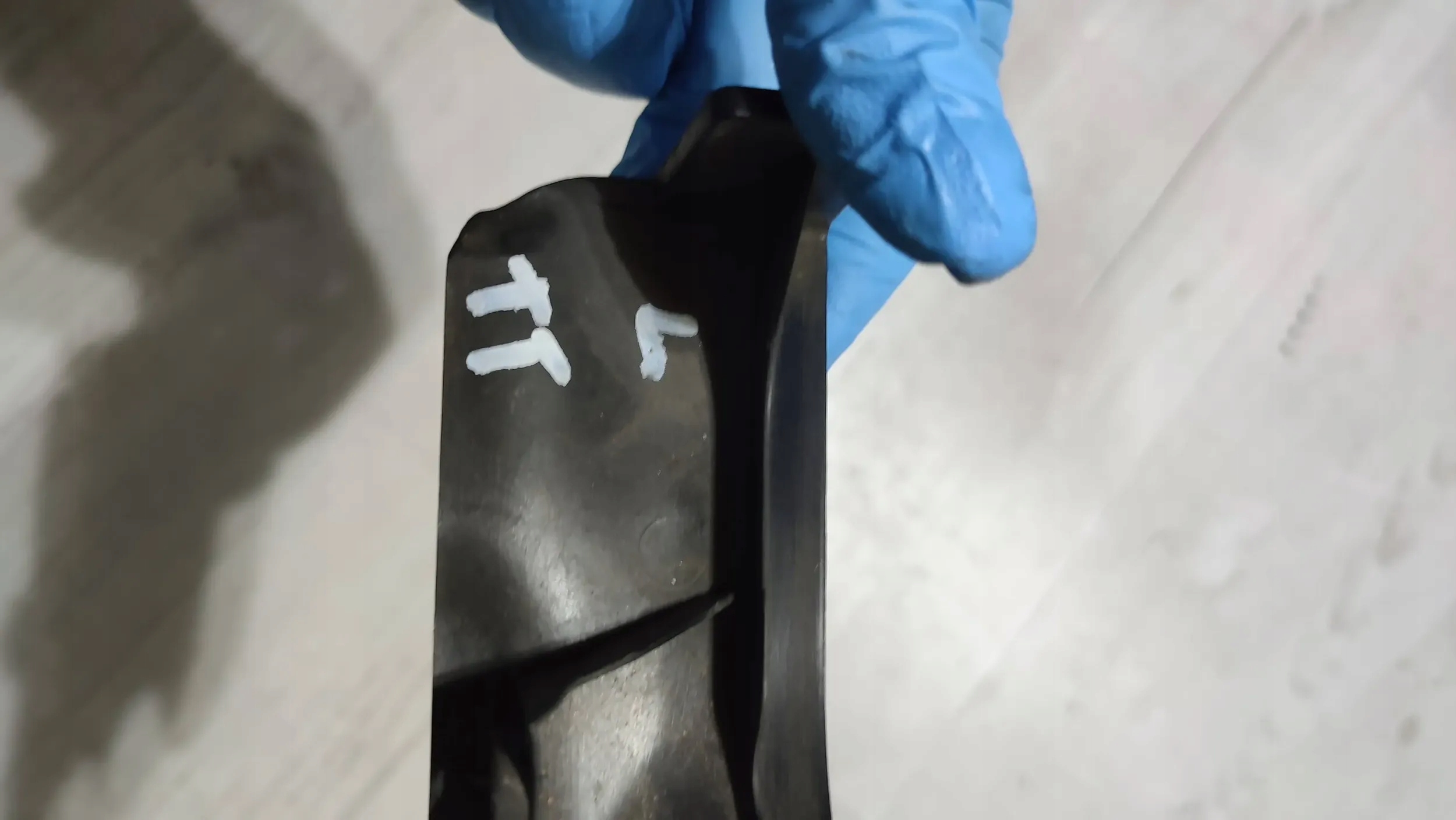 Audi TT 8J 13r 2.0tdi left side cover