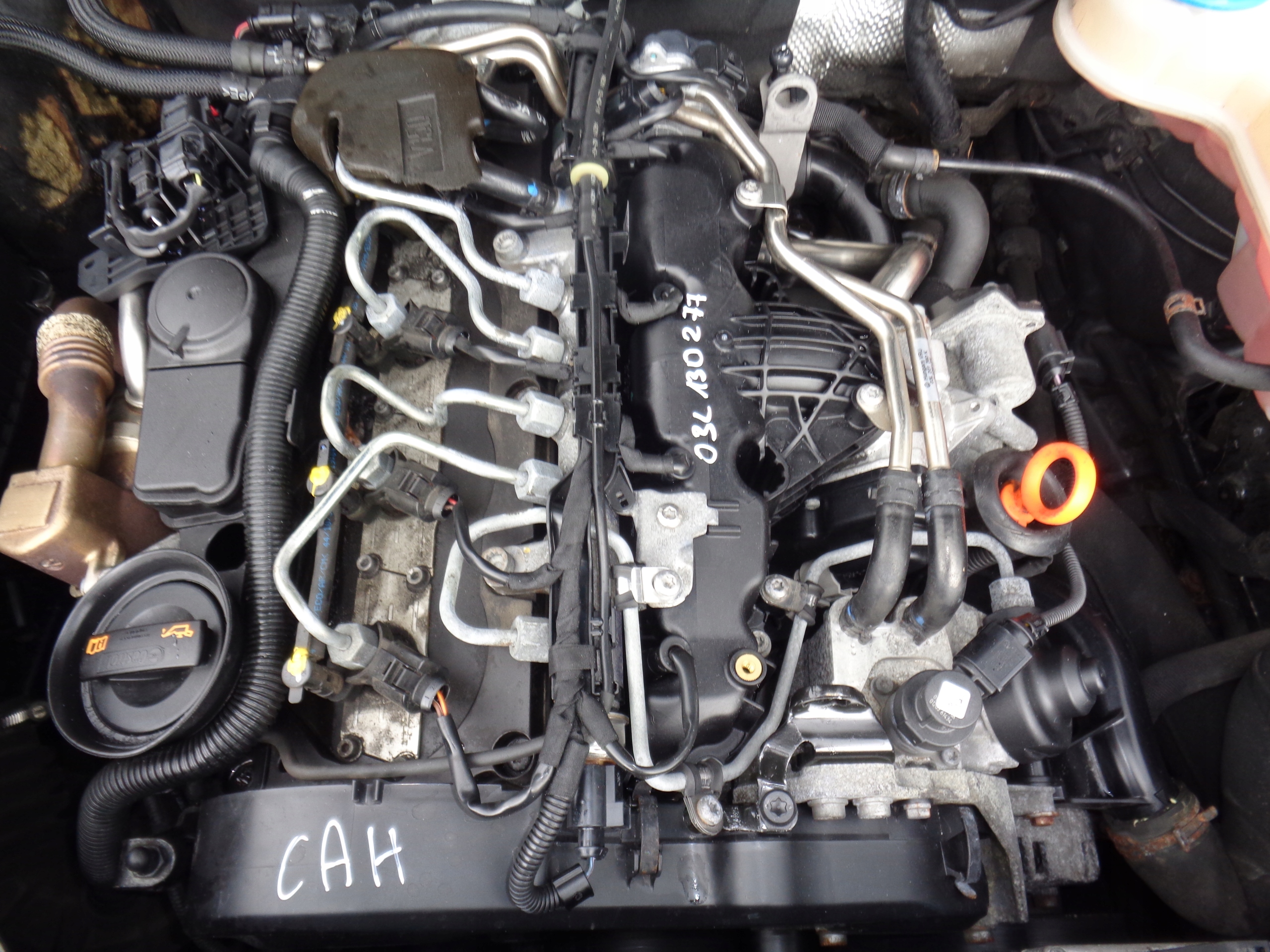 AUDI A4 A5 A6 EXEO SUPERB II 2.0 TDI engine CAH