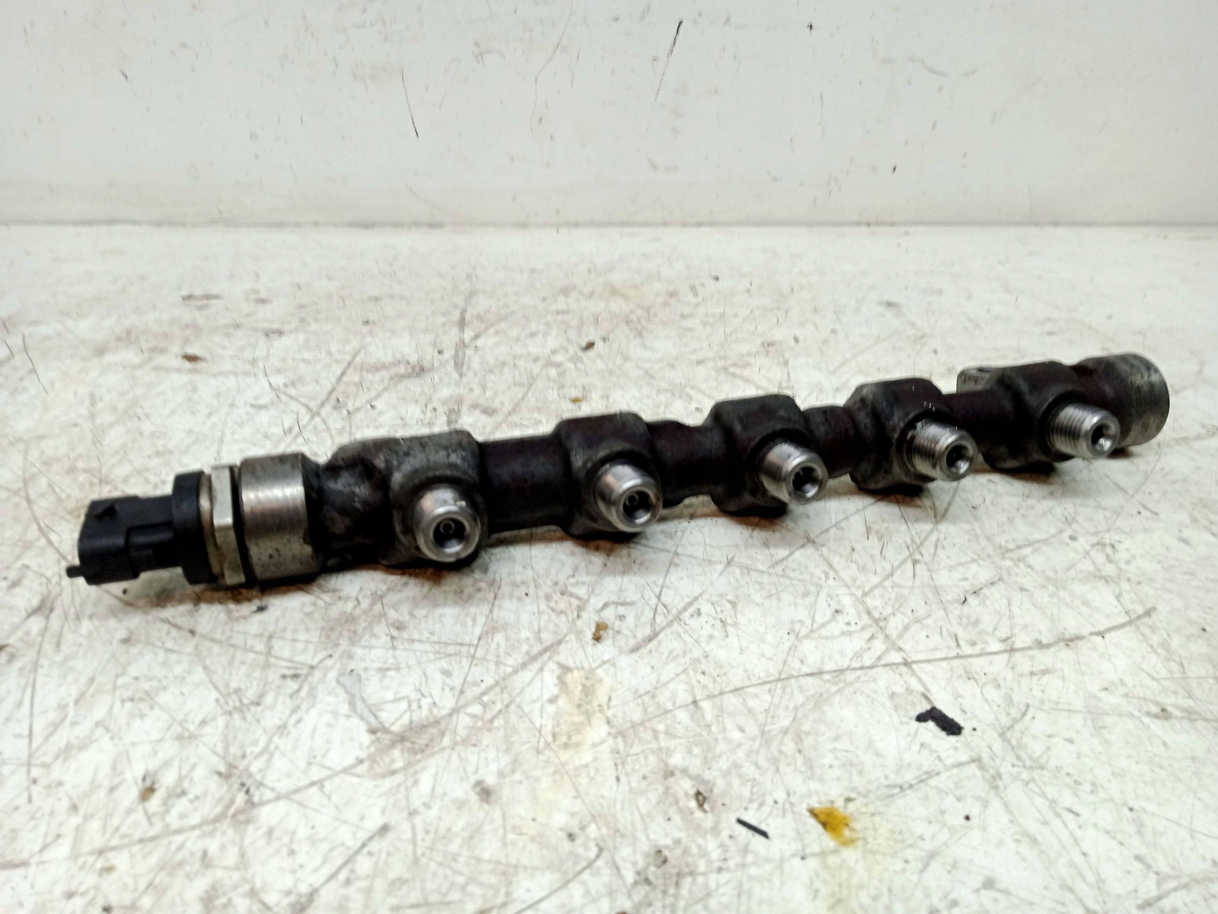 KIA HYUNDAI 1,6 1,7CRDI Rampe injection 31400-2A420 2011-15R