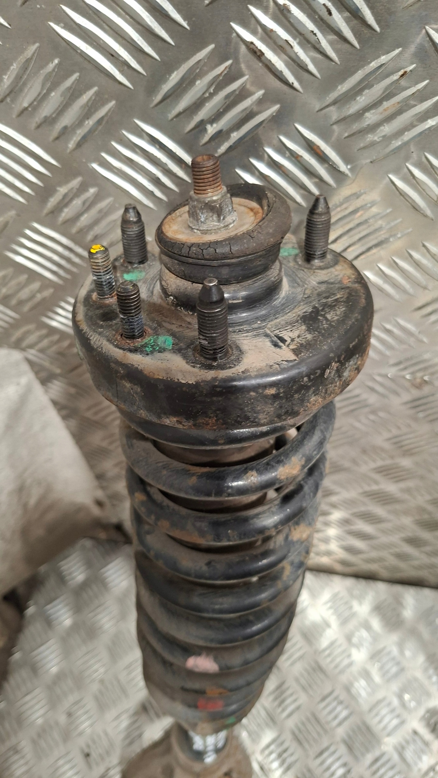 shock absorber spring right front HONDA ACCORD VI 1.8