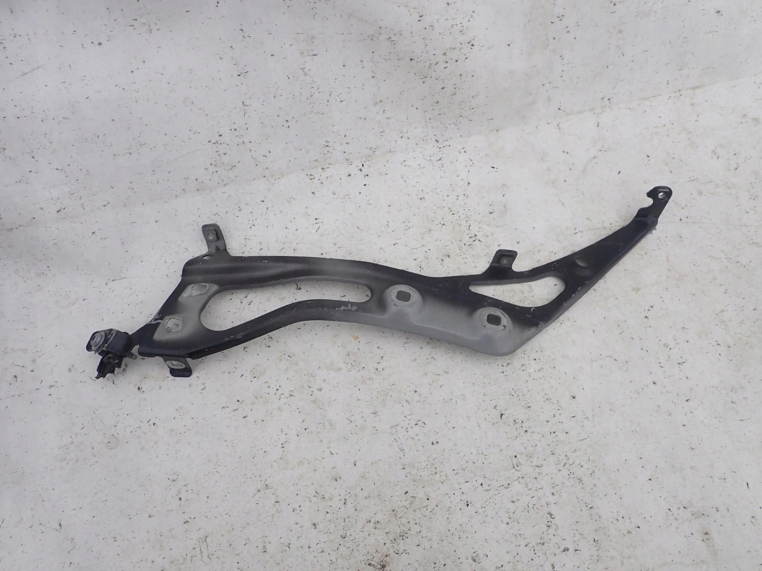 BMW 2 F45 F46 Support Support plaque Aile Droit Avant