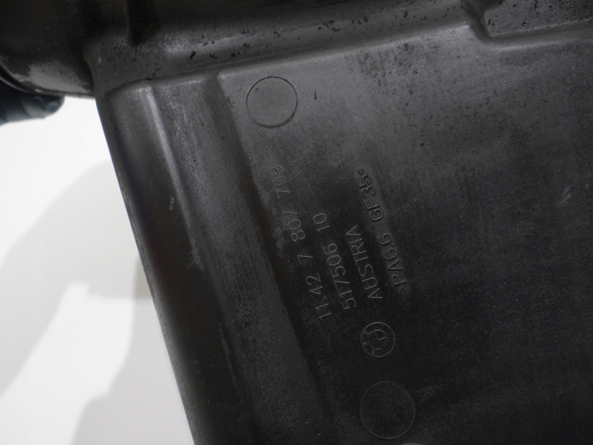 držač poklopač filtera ulja BMW 5 E60 E61 LCI N47D20A 7807799