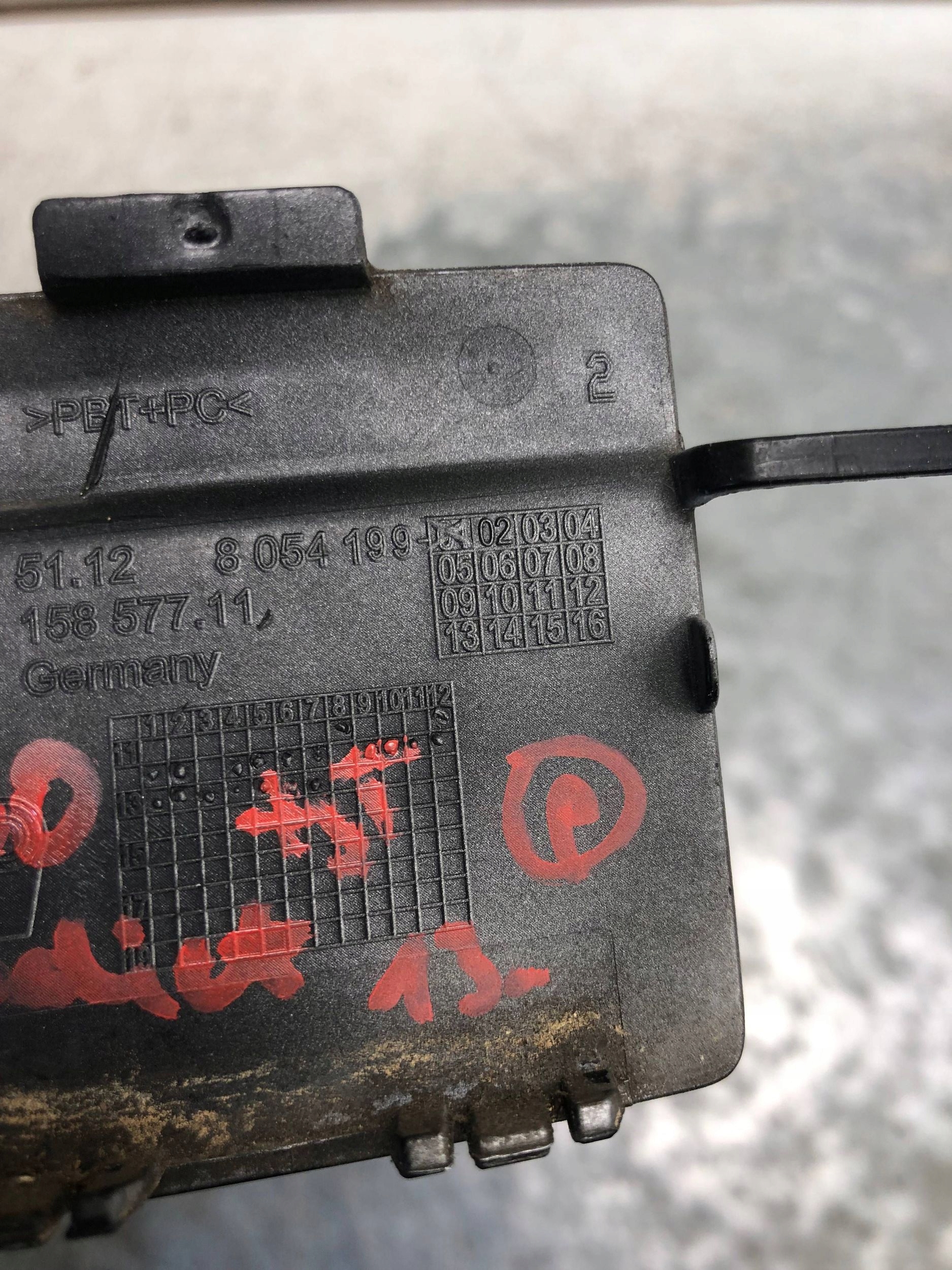 towing hook cap rear part BMW F30 m-packet 8054199