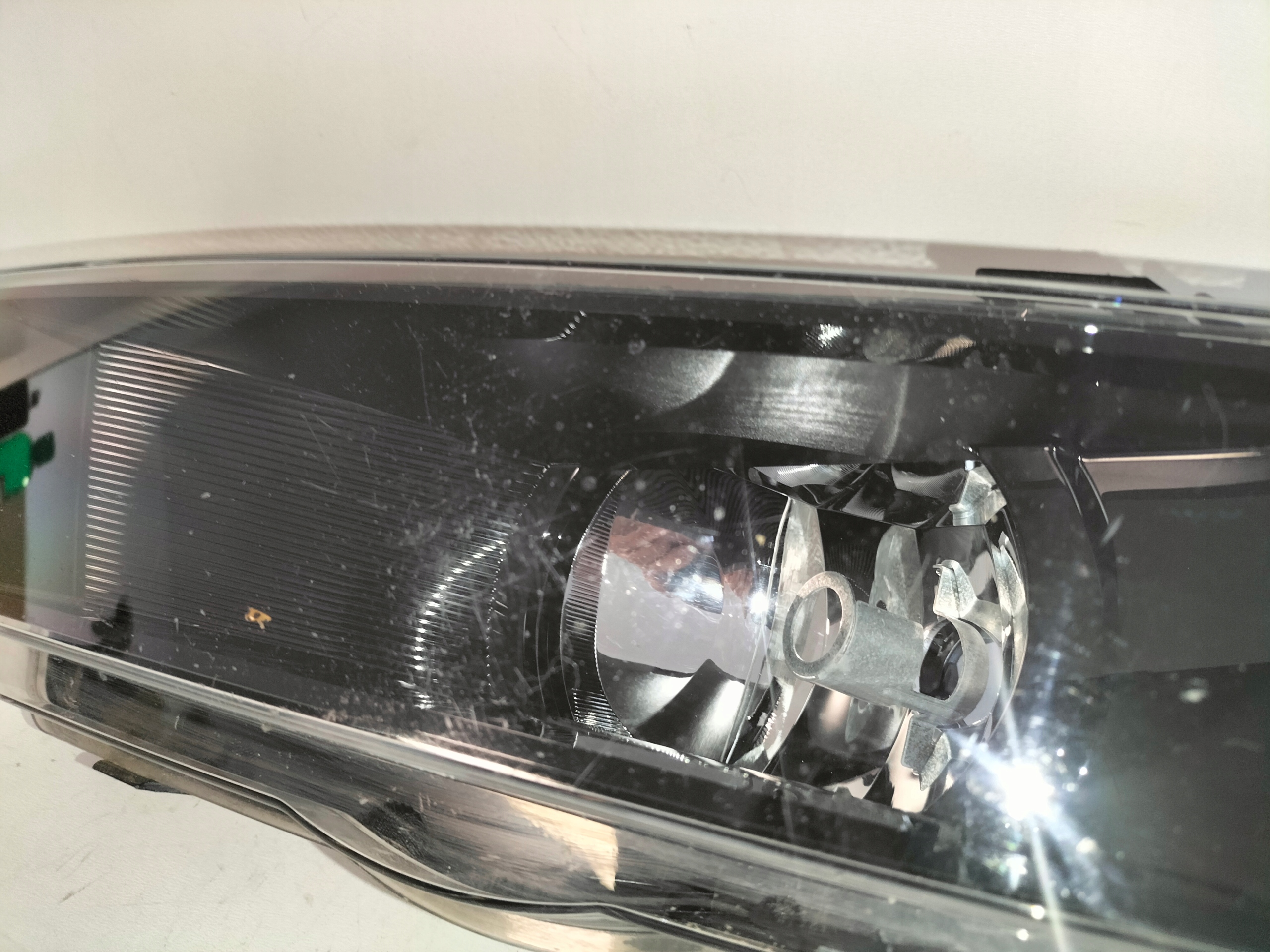 fog light light left SKODA RAPID 12