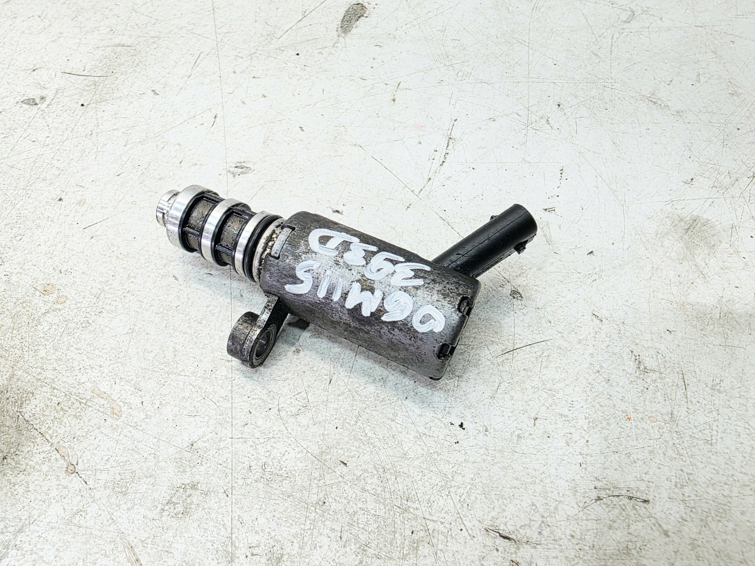 Sensor Druck oil Sensor AUDI A6 C7 A7 Q7 4M 3.0 TDI 06M115393D