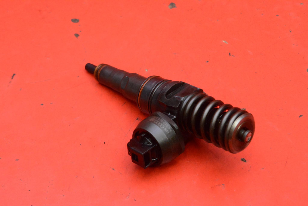 Einspritzdüse Einspritzdüse 038130073AQ VW GOLF 4 IV 1.9 TDI 101 KM 97-06