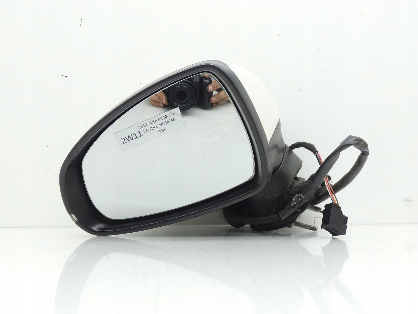 mirror exterior left AUDI A1 8X 5D 6 PIN LY9K