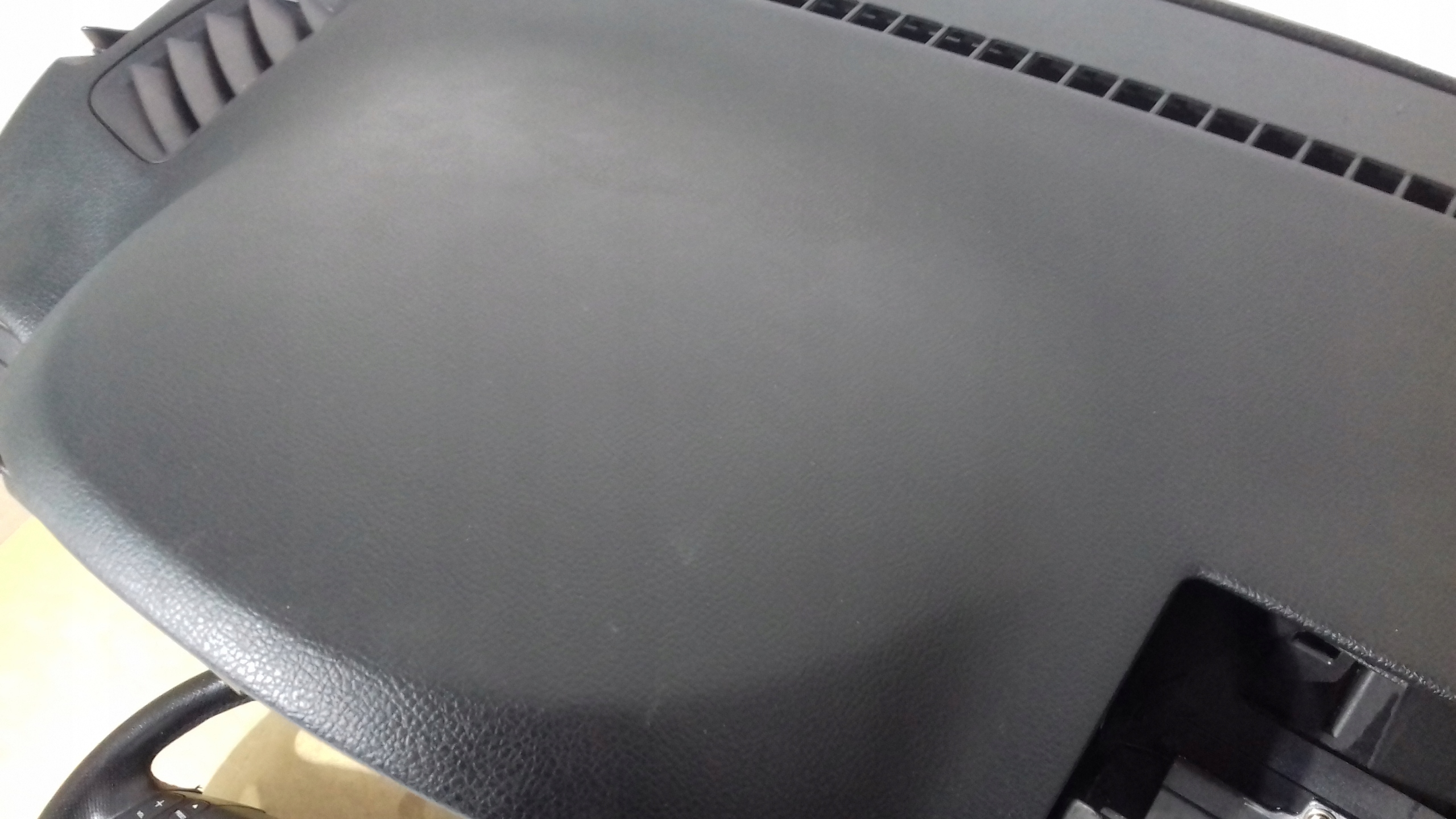 dashboard airbag MAZDA 6 / 2004