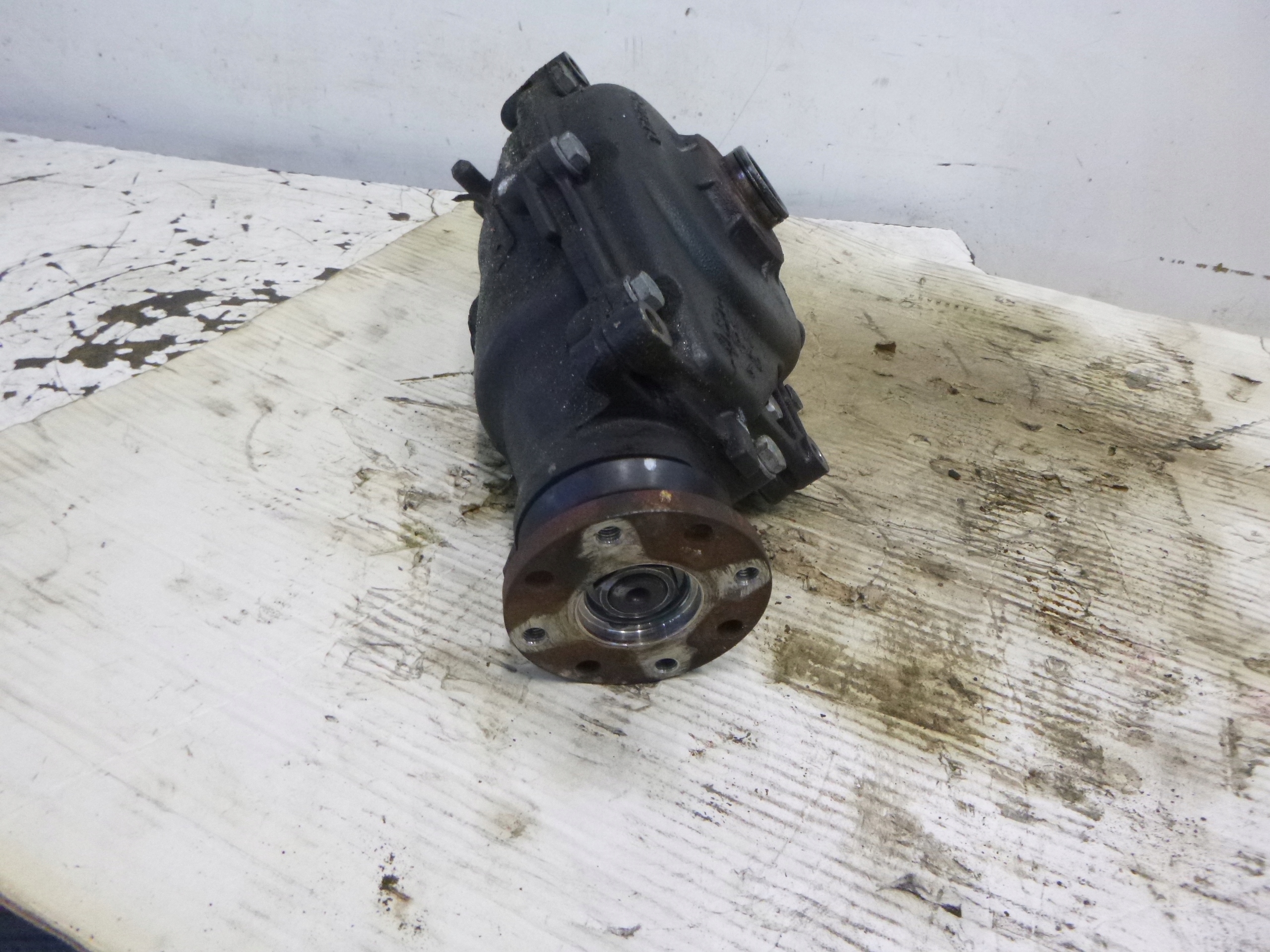 differential diff front BMW X3 E83 2.0 SD 3,73 2008r. 7544475
