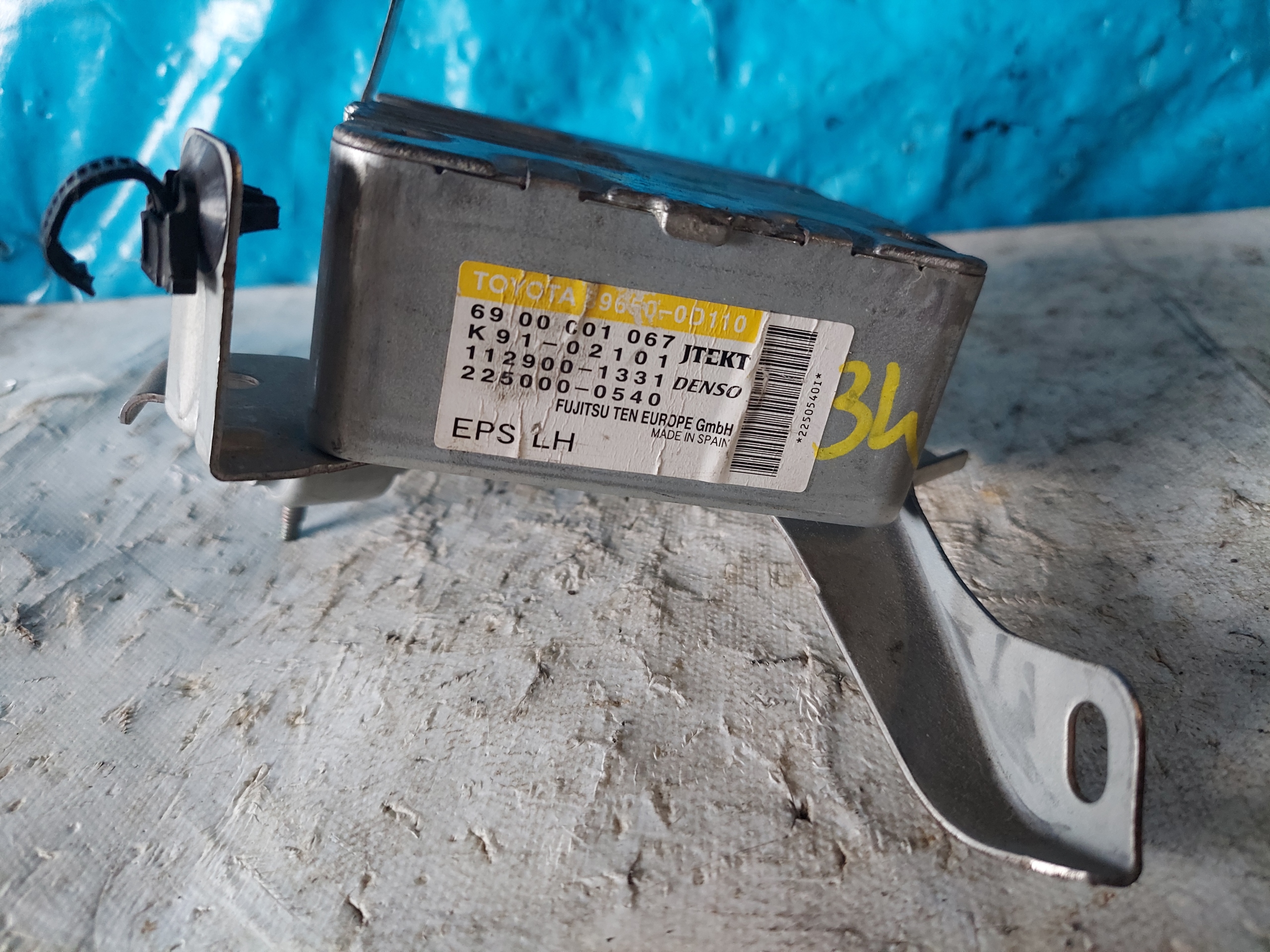 YARIS II 6900001067 modul der Lenkung
