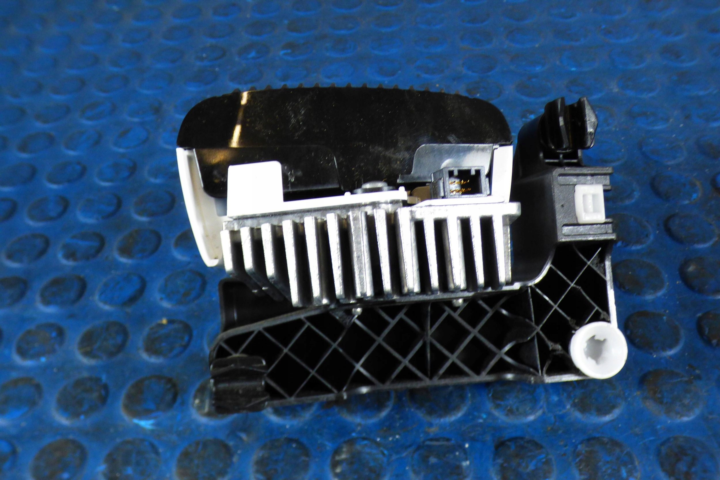 Renault Megane IV module LED control unit 90069850