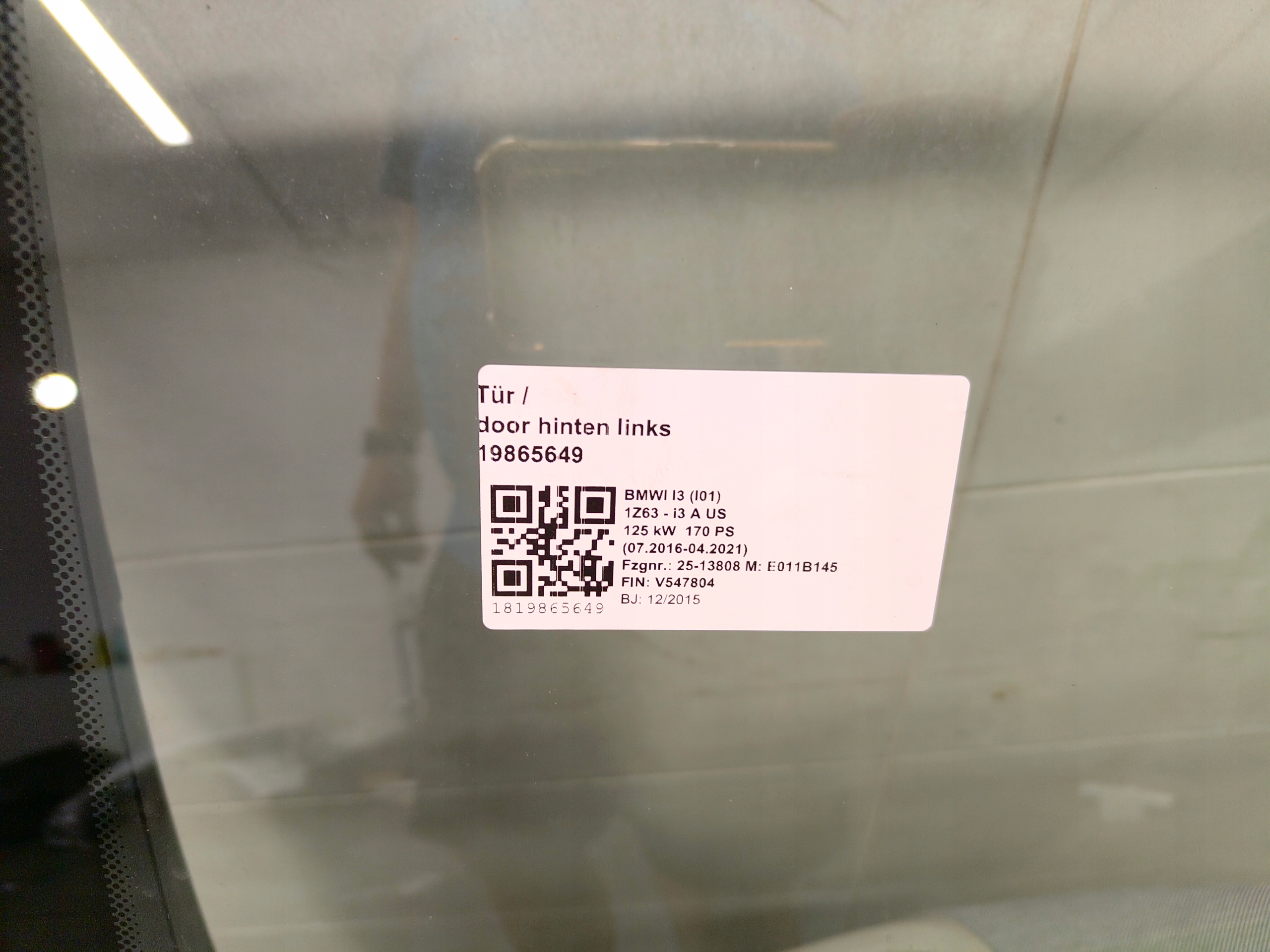 BMW i3 door left rear part rear. colour C04