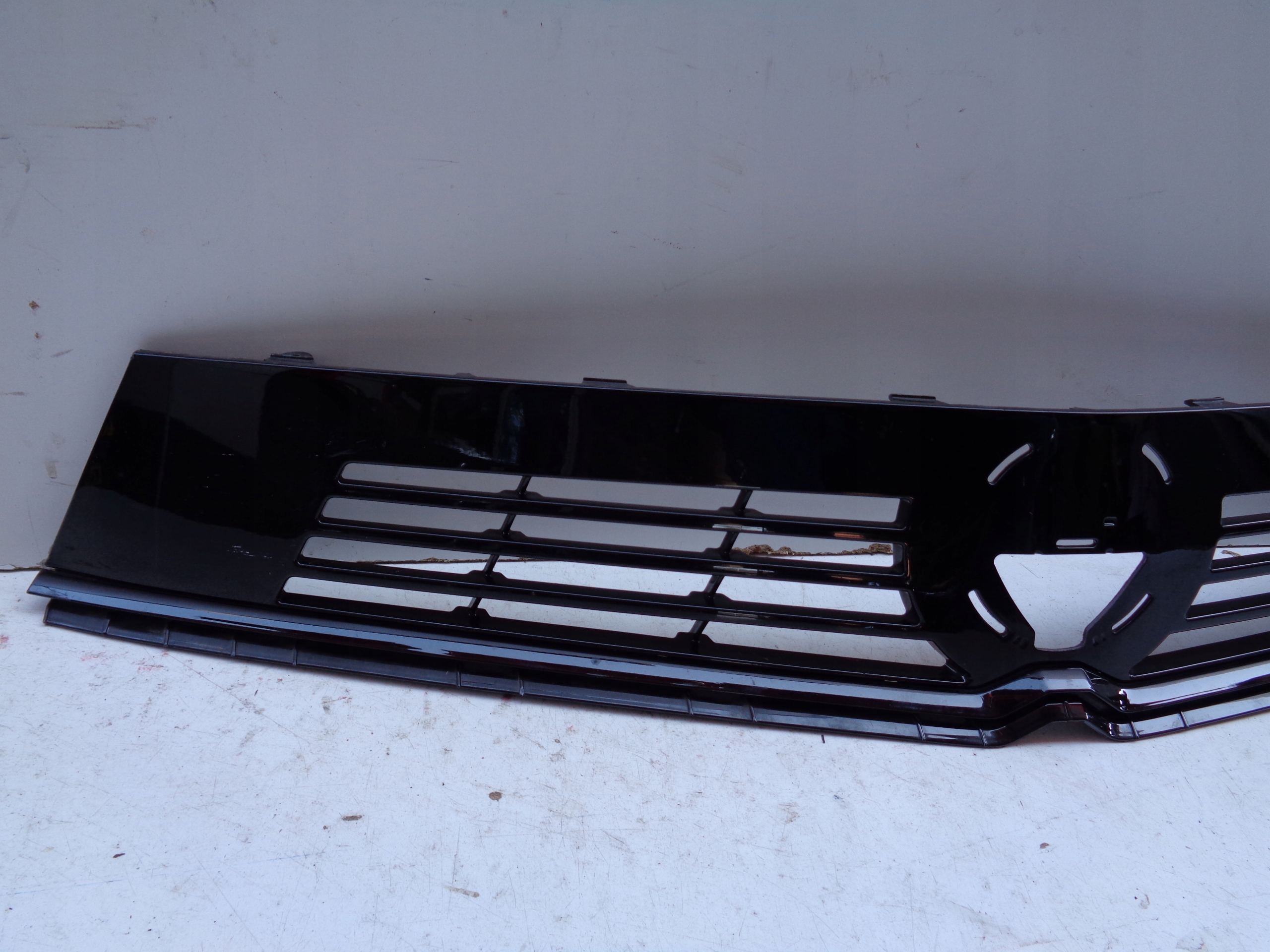 Grille OPEL ASTRA VI L 22- NR 52078