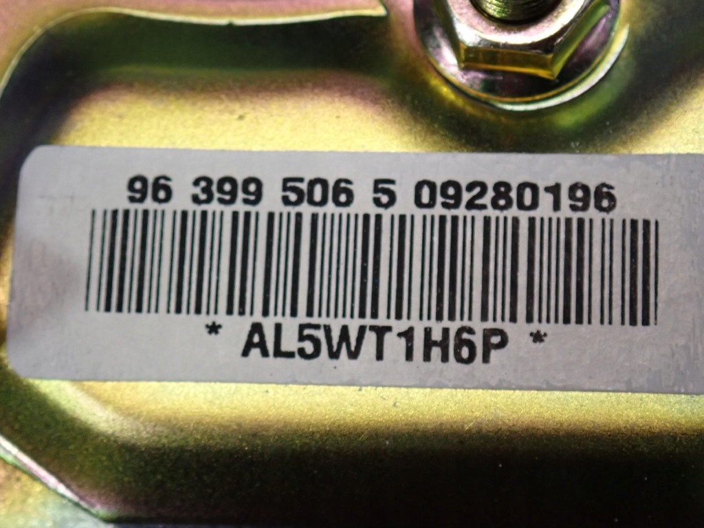 Chevrolet EVANDA 04-06 подушки безопасности водители 96399506