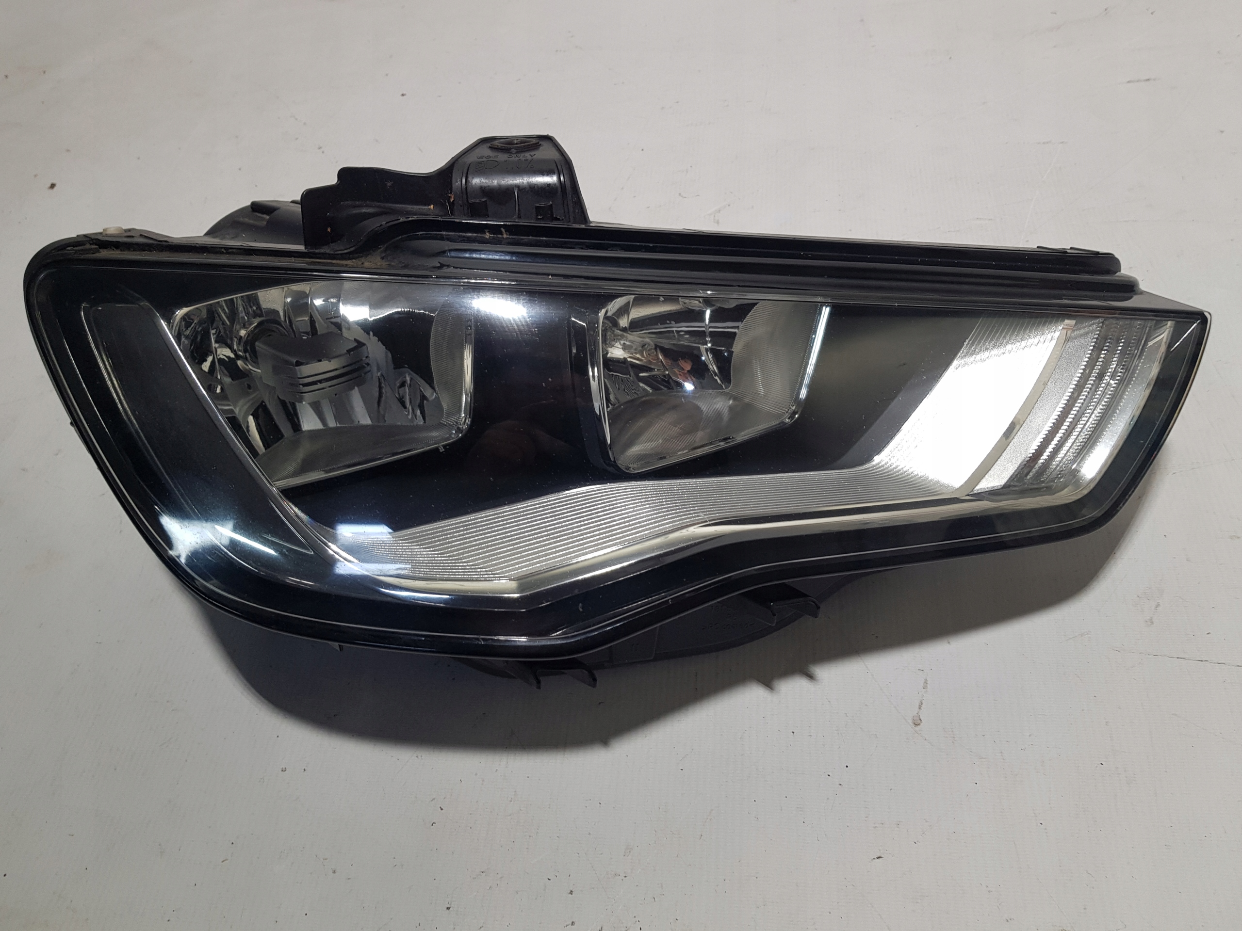 light right front AUDI A3 8V UK