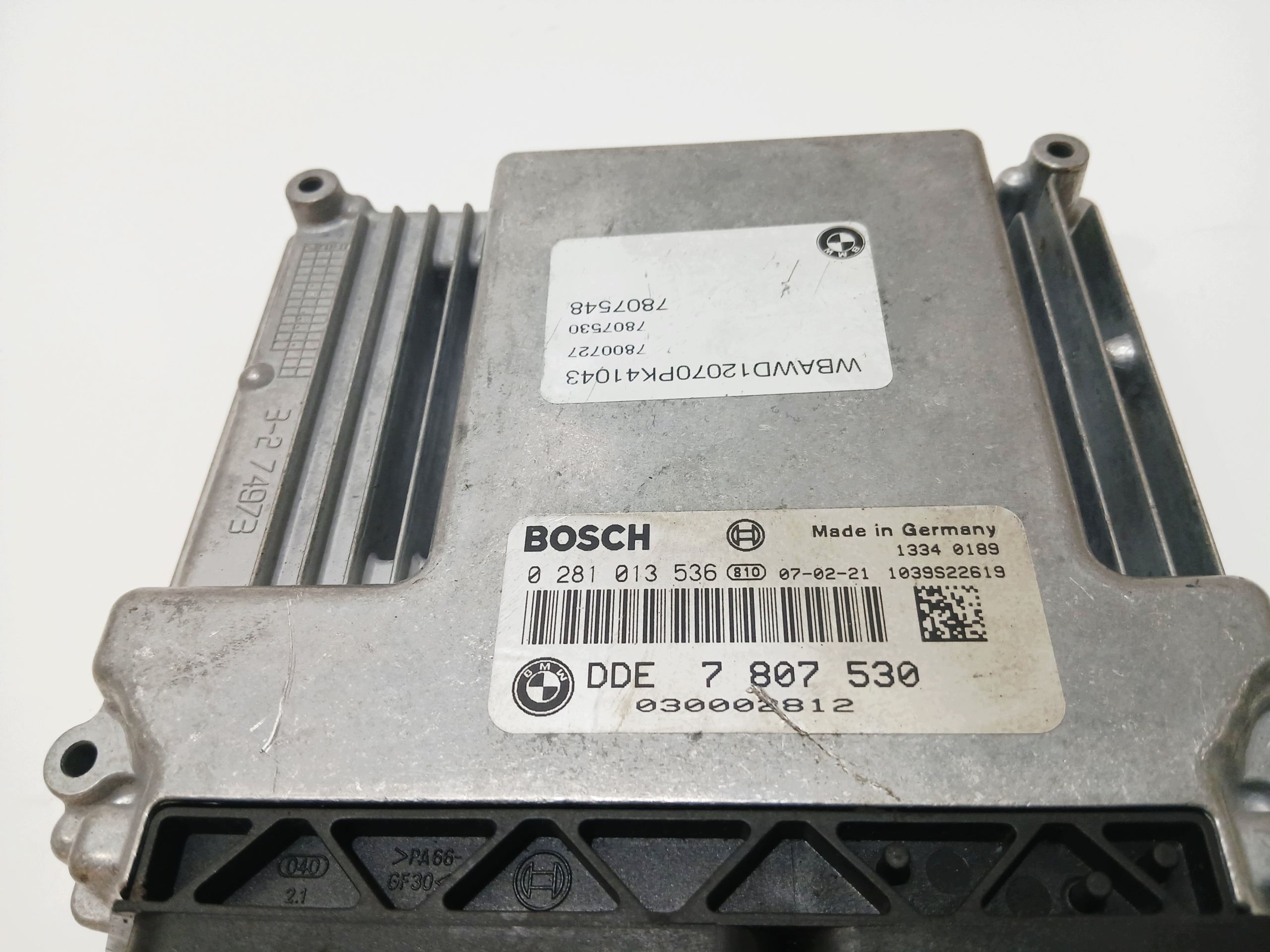 ordinateur unité de commande électronique uce moteur BMW E92 N47D20A OE 7807530 (0000228)